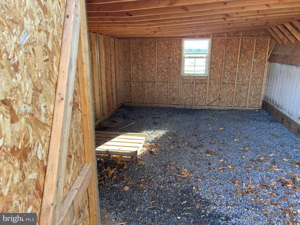 LONE OAK - Residential Lease