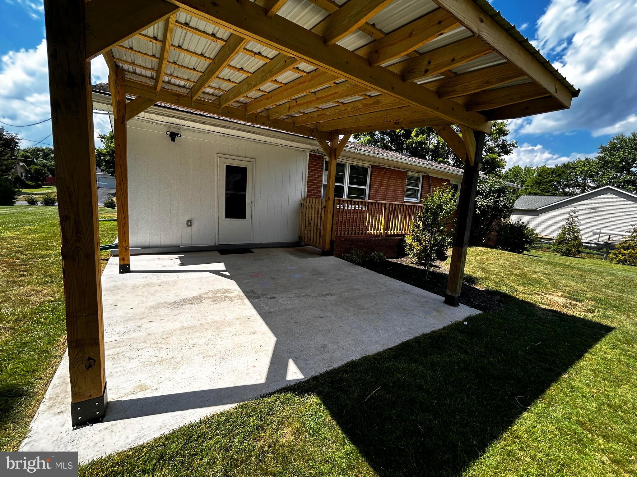 LONE OAK - Residential Lease