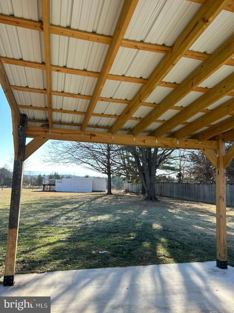 LONE OAK - Residential Lease