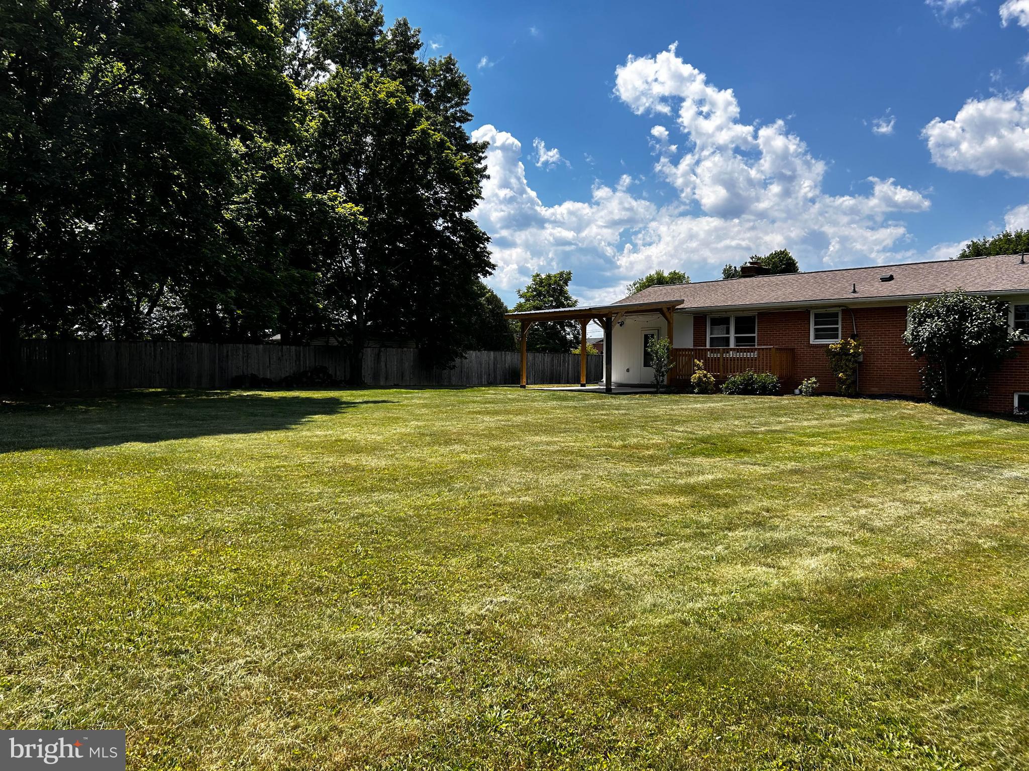 LONE OAK - Residential Lease