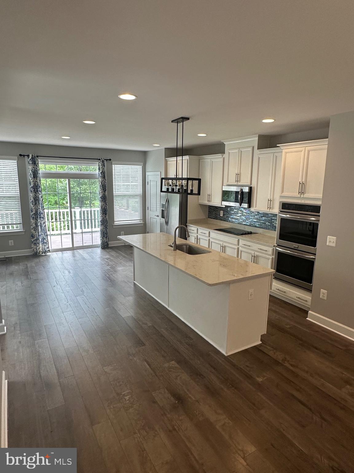 BRADLEY SQUARE - Residential Lease