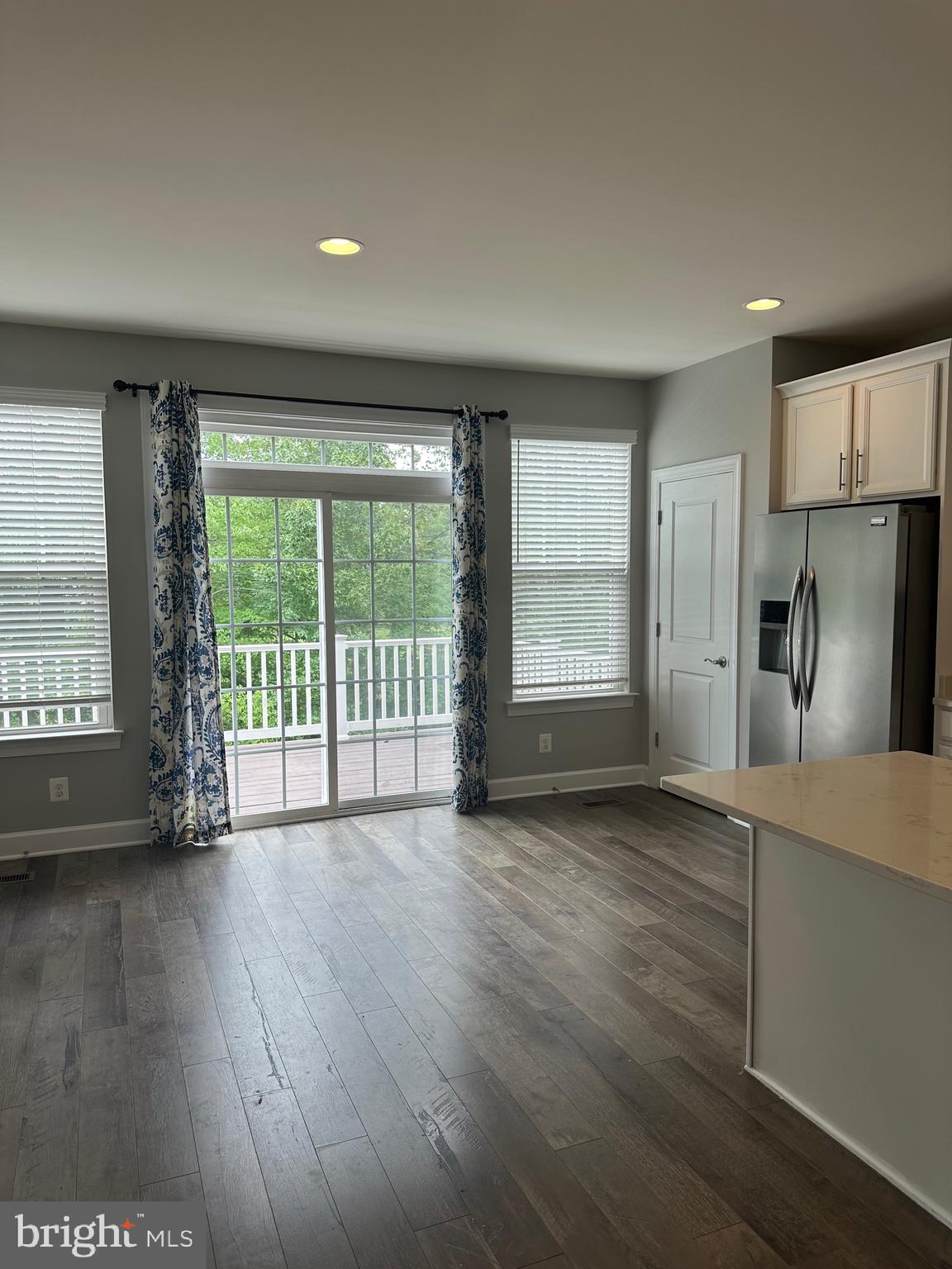 BRADLEY SQUARE - Residential Lease