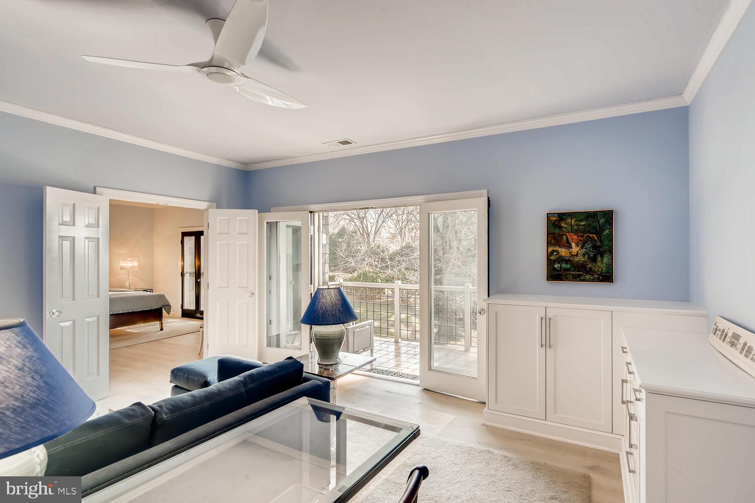 DEVON HILL - Residential