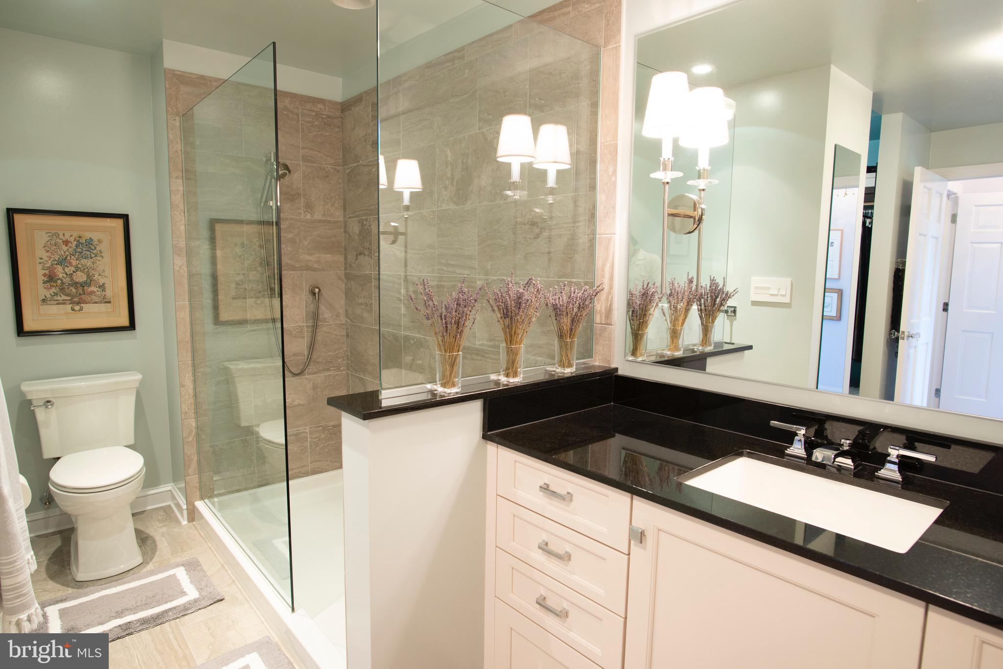 DEVON HILL - Residential