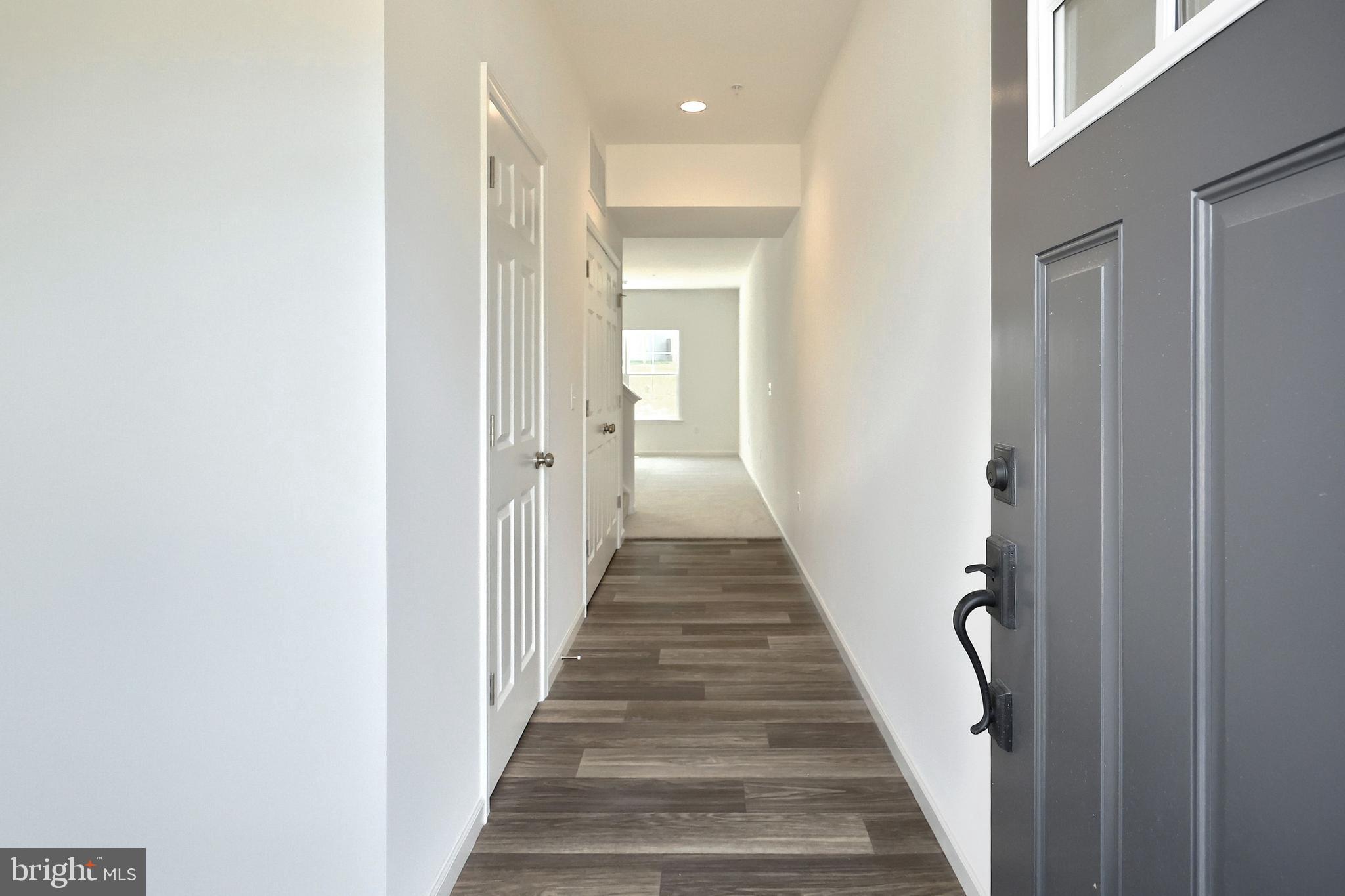 7863 BRIARWOOD DRIVE