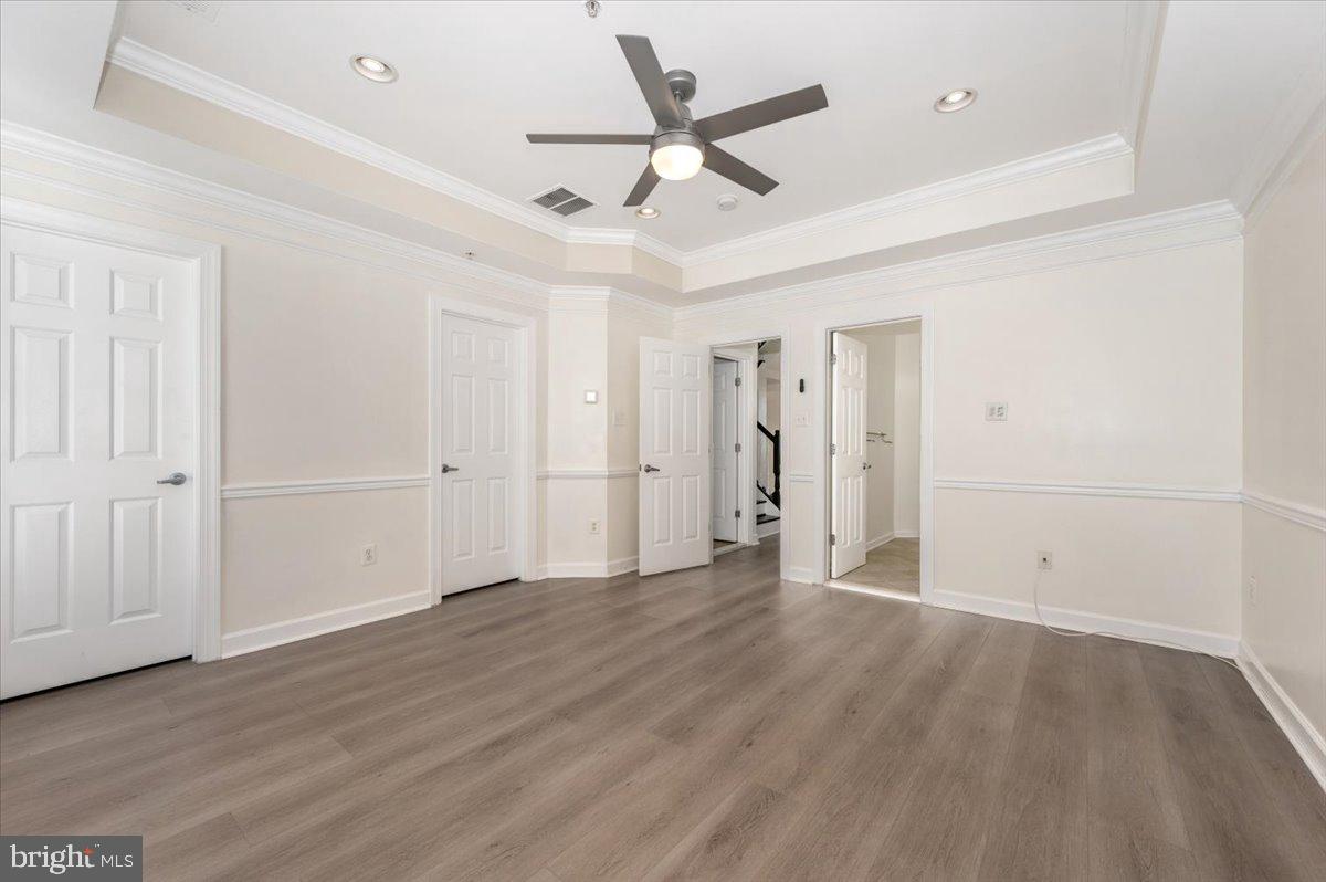 HIDDEN CREEK - Residential