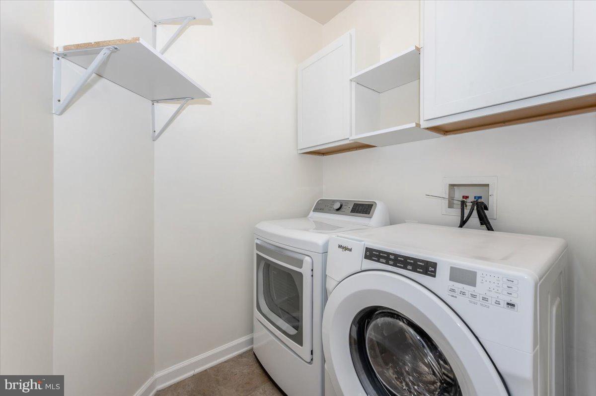 HIDDEN CREEK - Residential