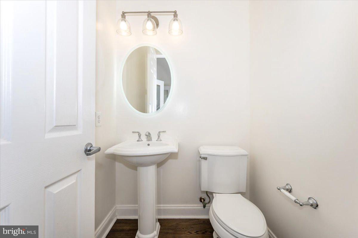 HIDDEN CREEK - Residential