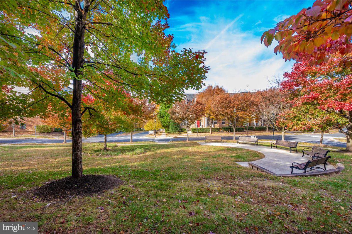 HIDDEN CREEK - Residential