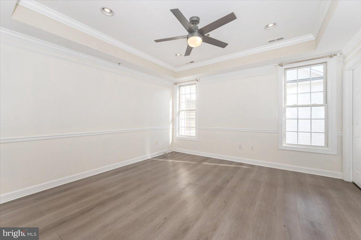 HIDDEN CREEK - Residential