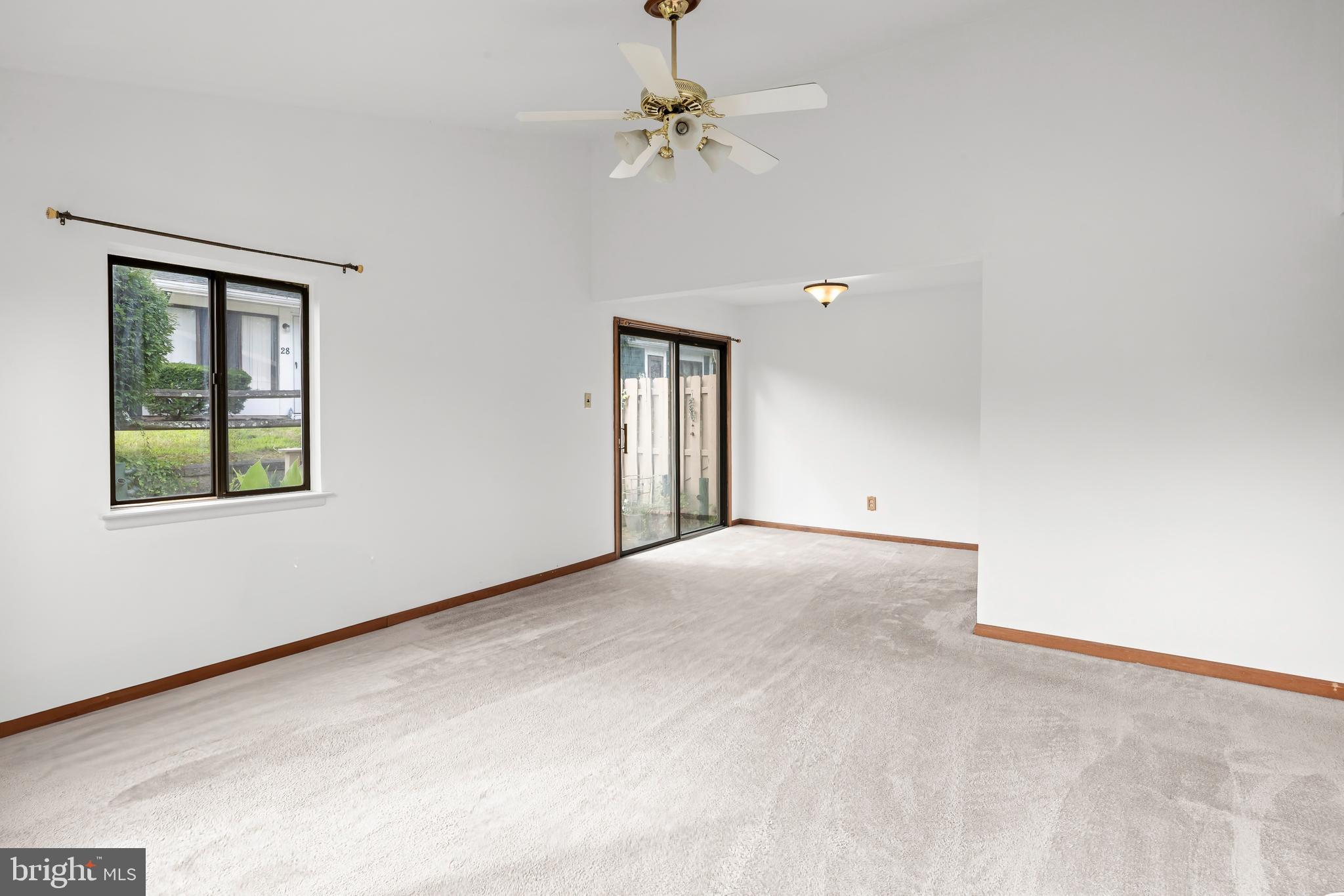 17 MAPLEWOOD COURT