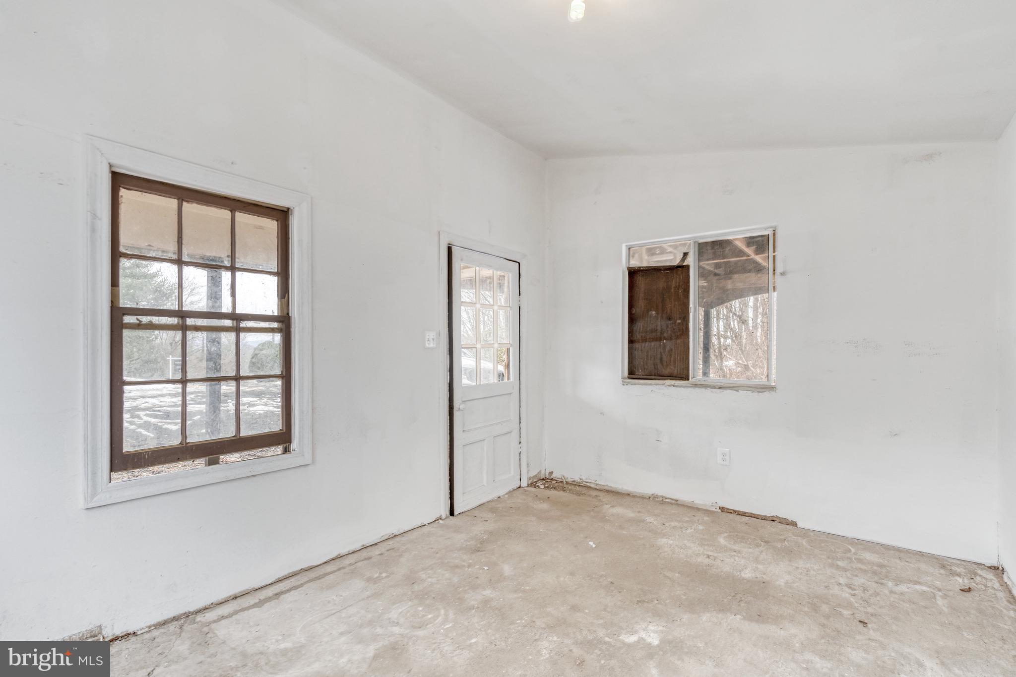 BUNKER HILL - Residential