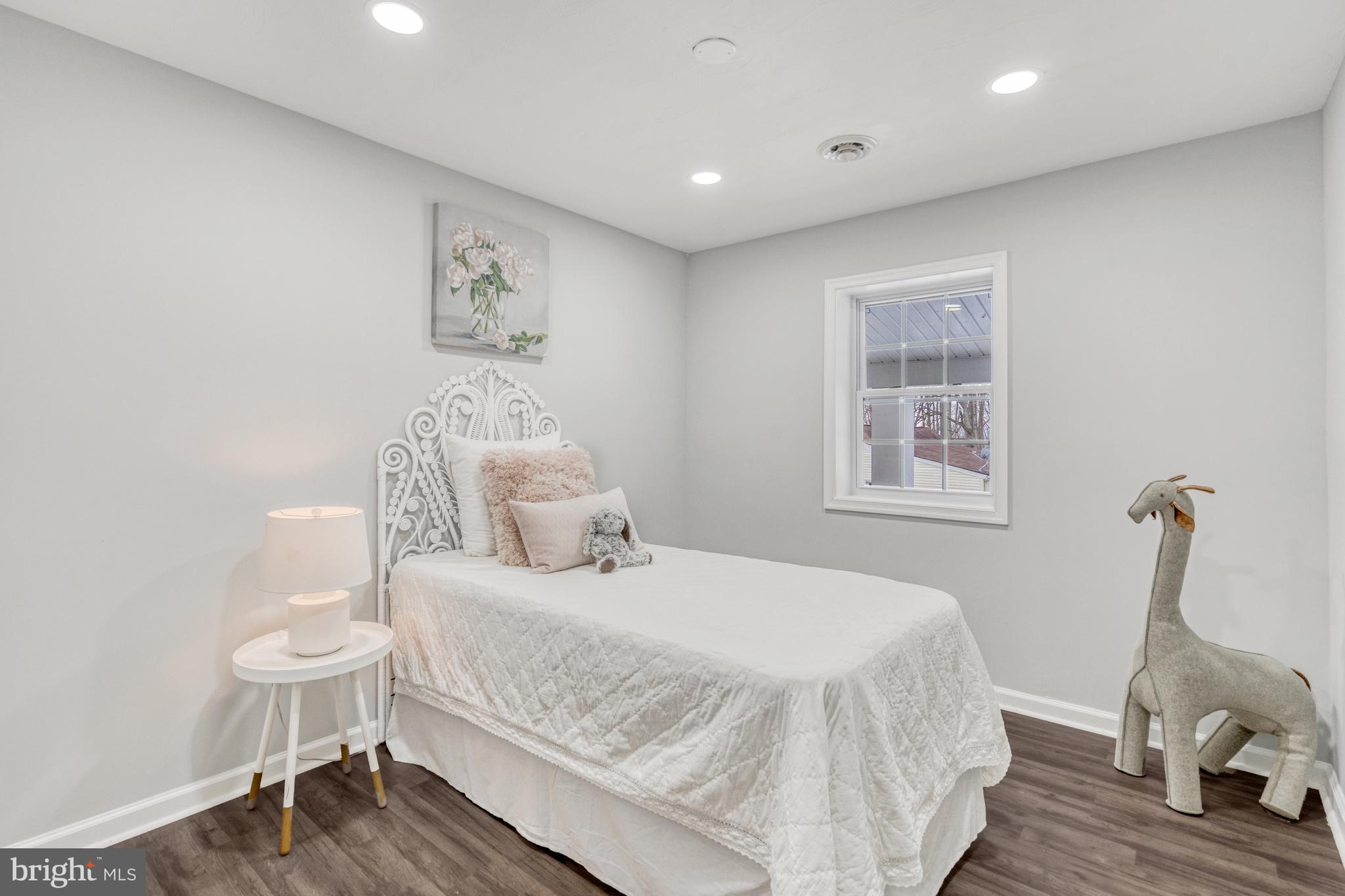 BUNKER HILL - Residential