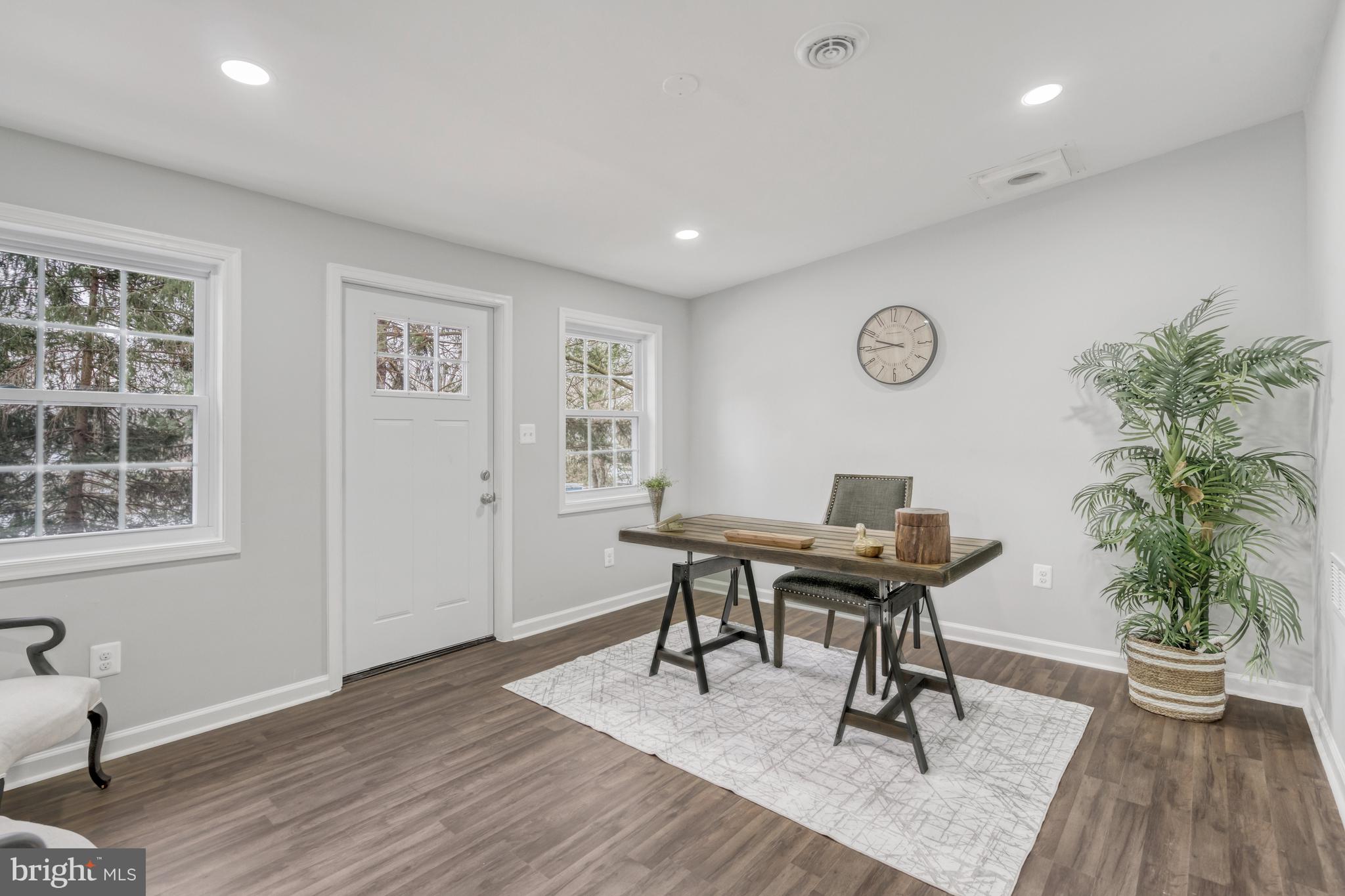 BUNKER HILL - Residential