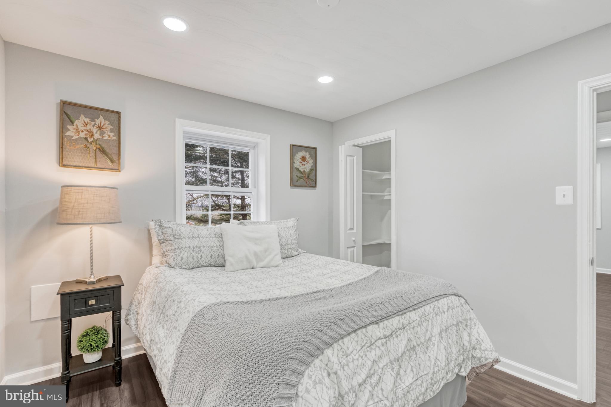 BUNKER HILL - Residential