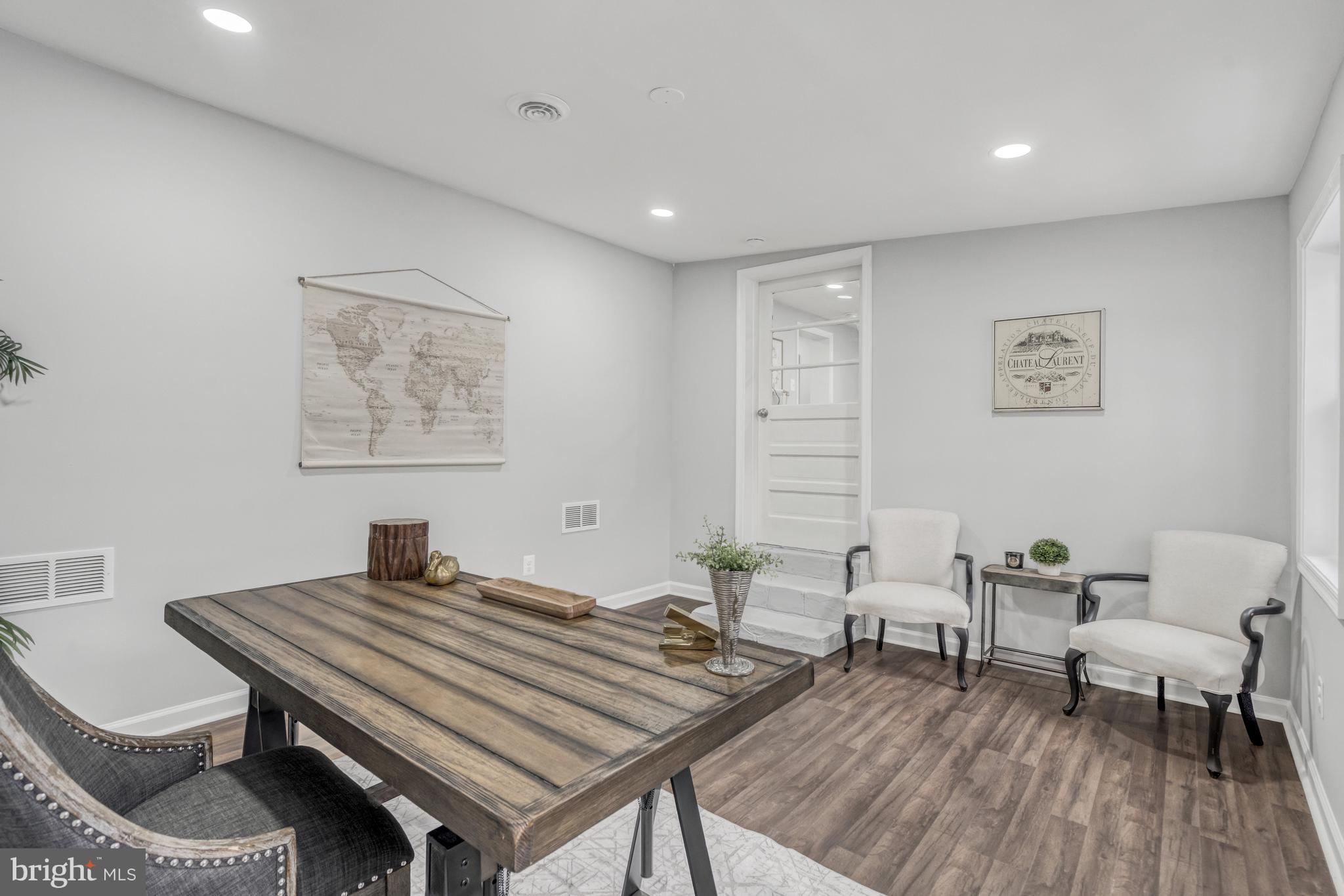 BUNKER HILL - Residential