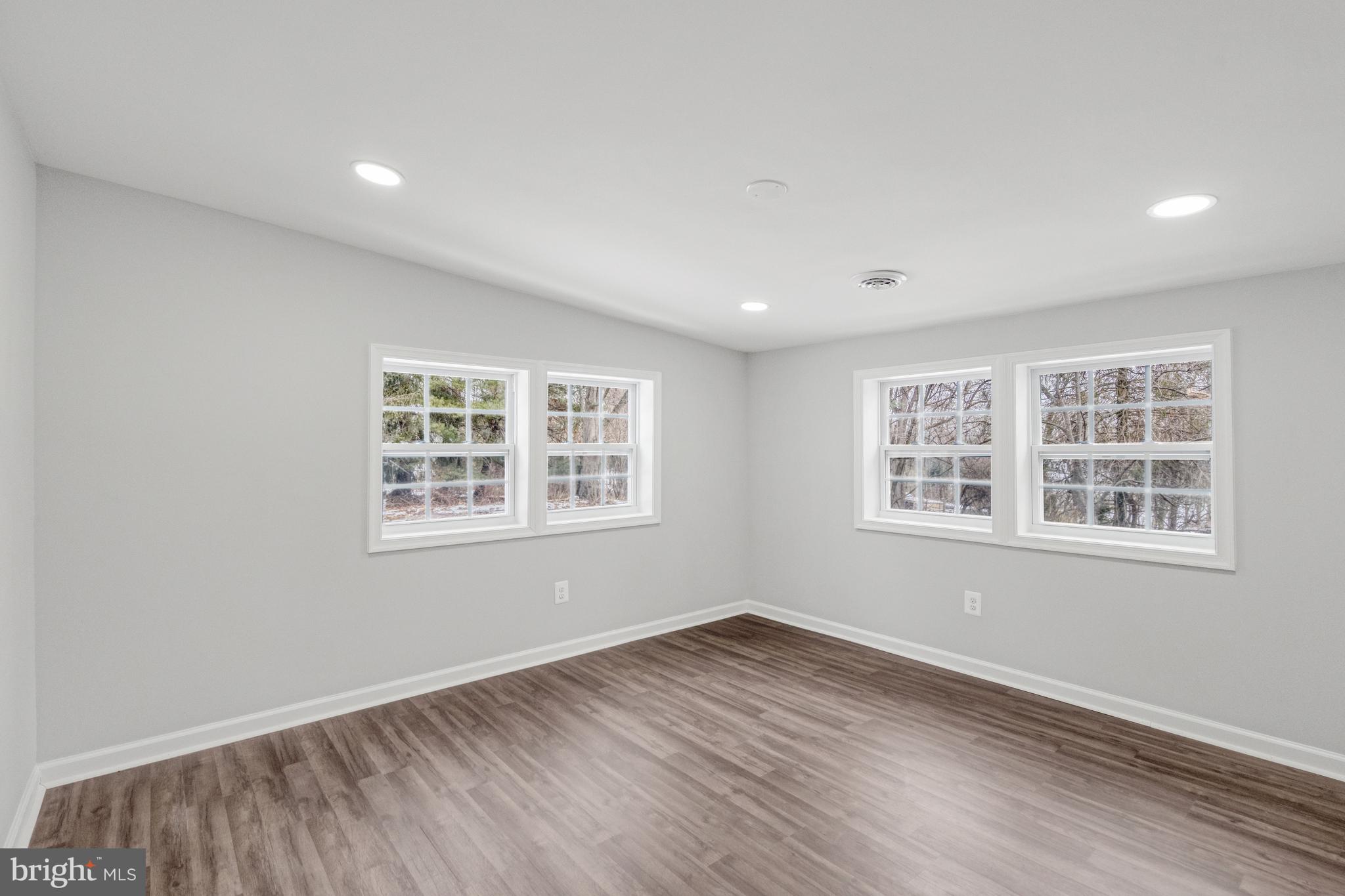 BUNKER HILL - Residential