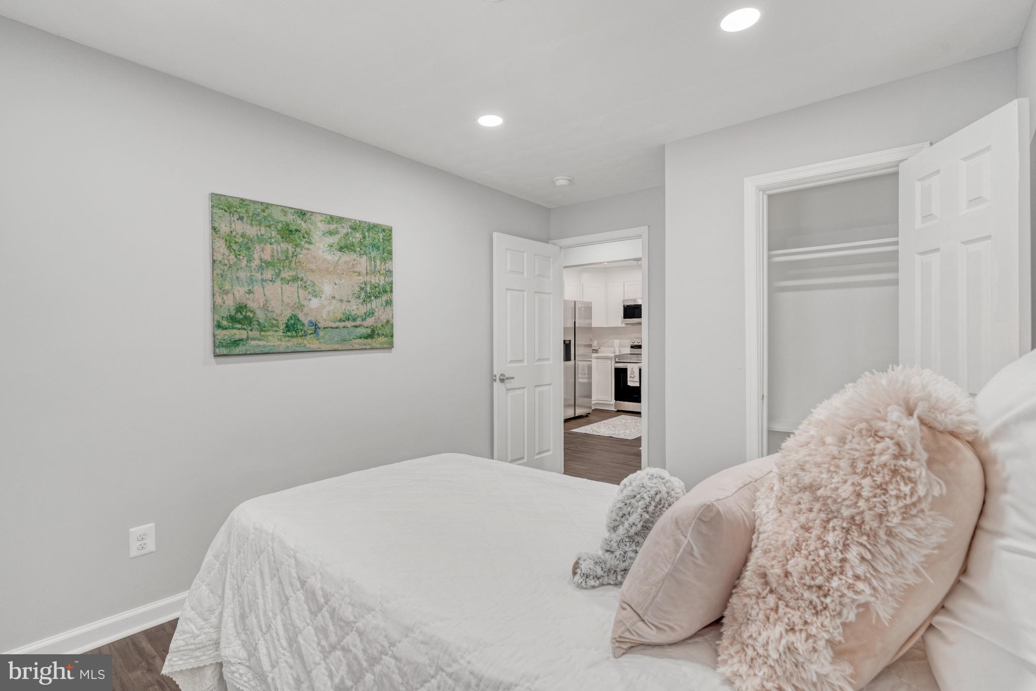 BUNKER HILL - Residential