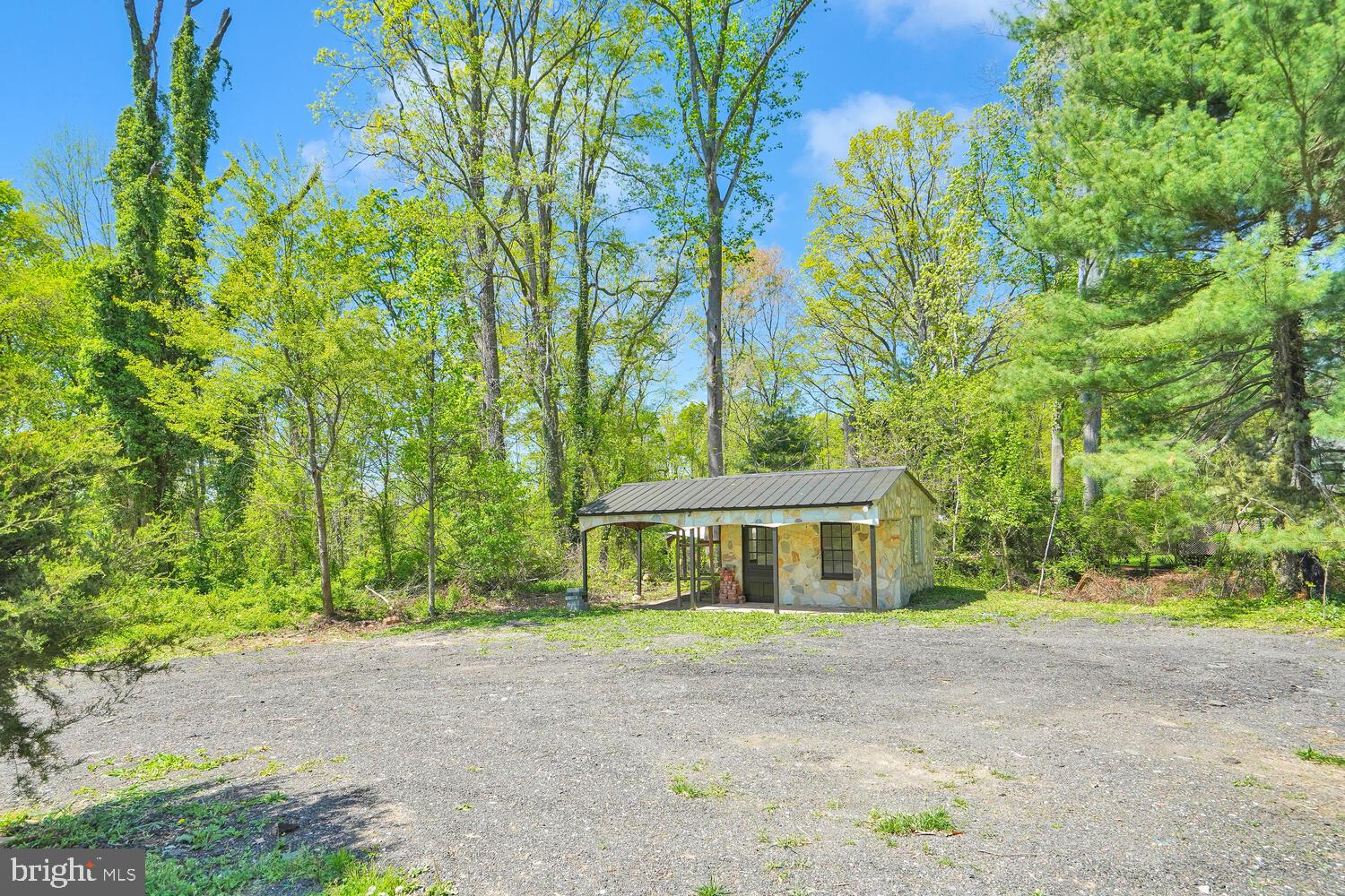 BUNKER HILL - Residential