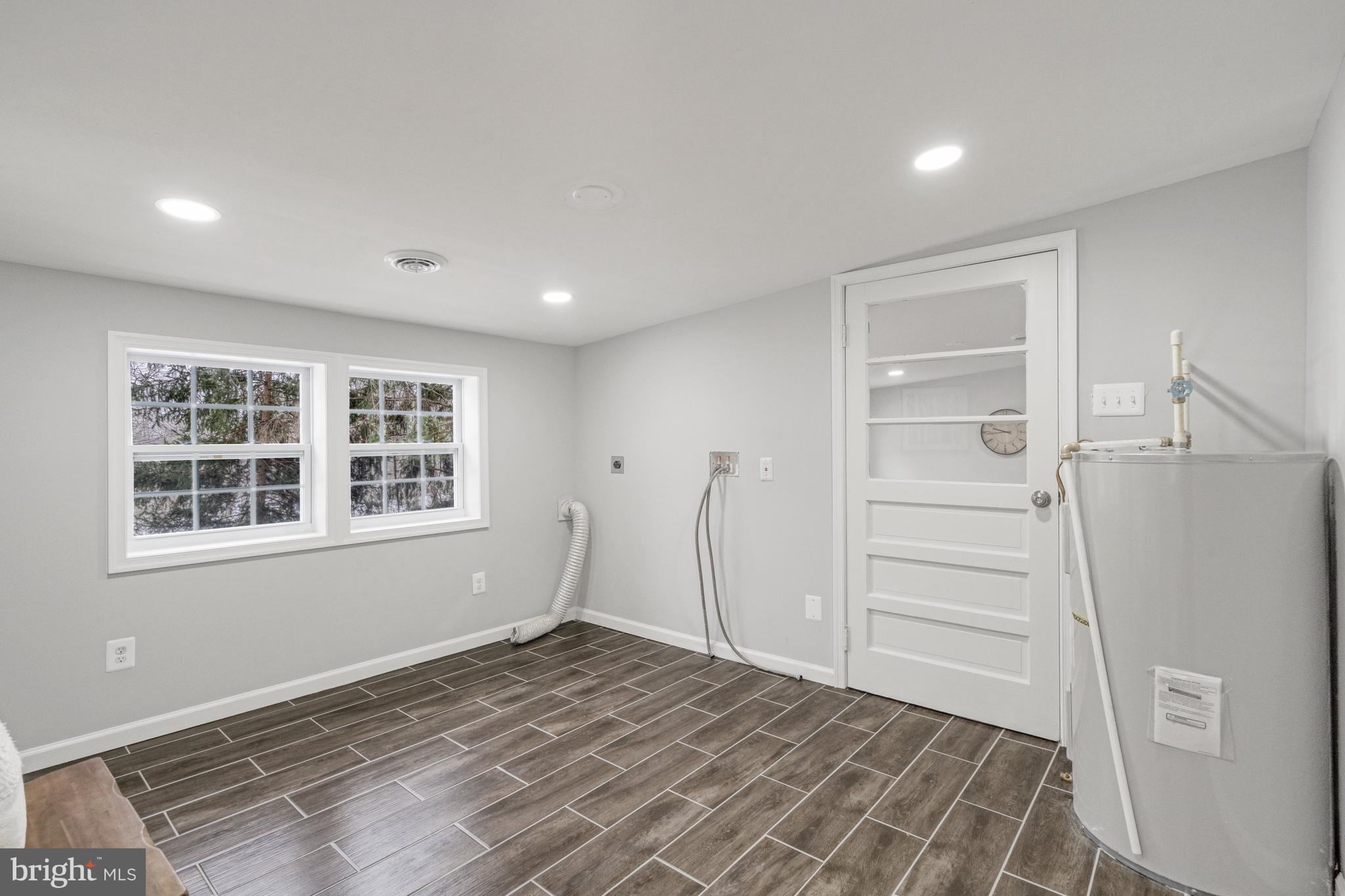 BUNKER HILL - Residential