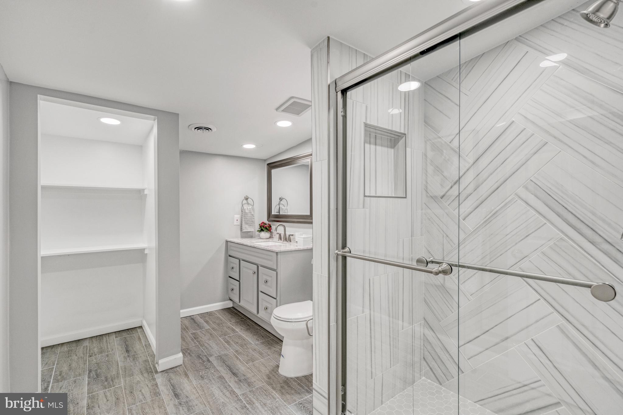 BUNKER HILL - Residential