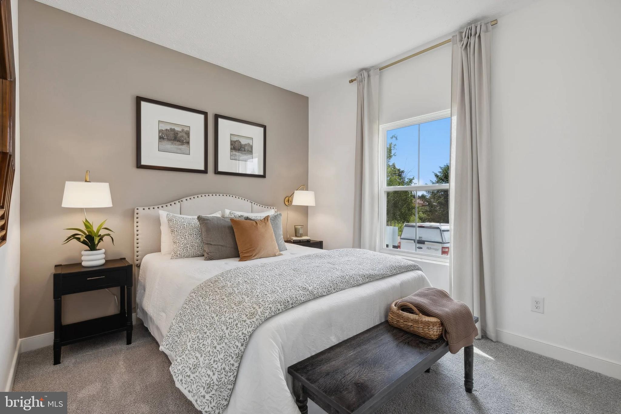 LIBERTY RUN - Residential