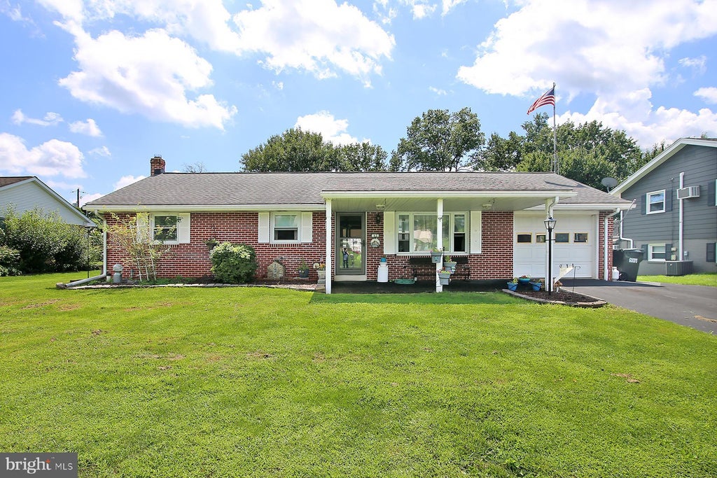 Photo of 43 Marie Avenue, MANHEIM, PA 17545 (MLS # PALA2094152)