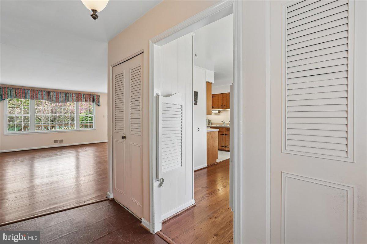 PARKSIDE ESTATES - Residential