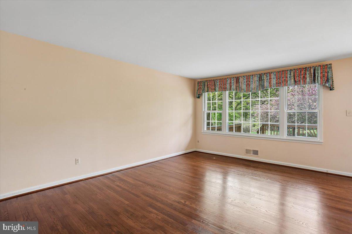 PARKSIDE ESTATES - Residential