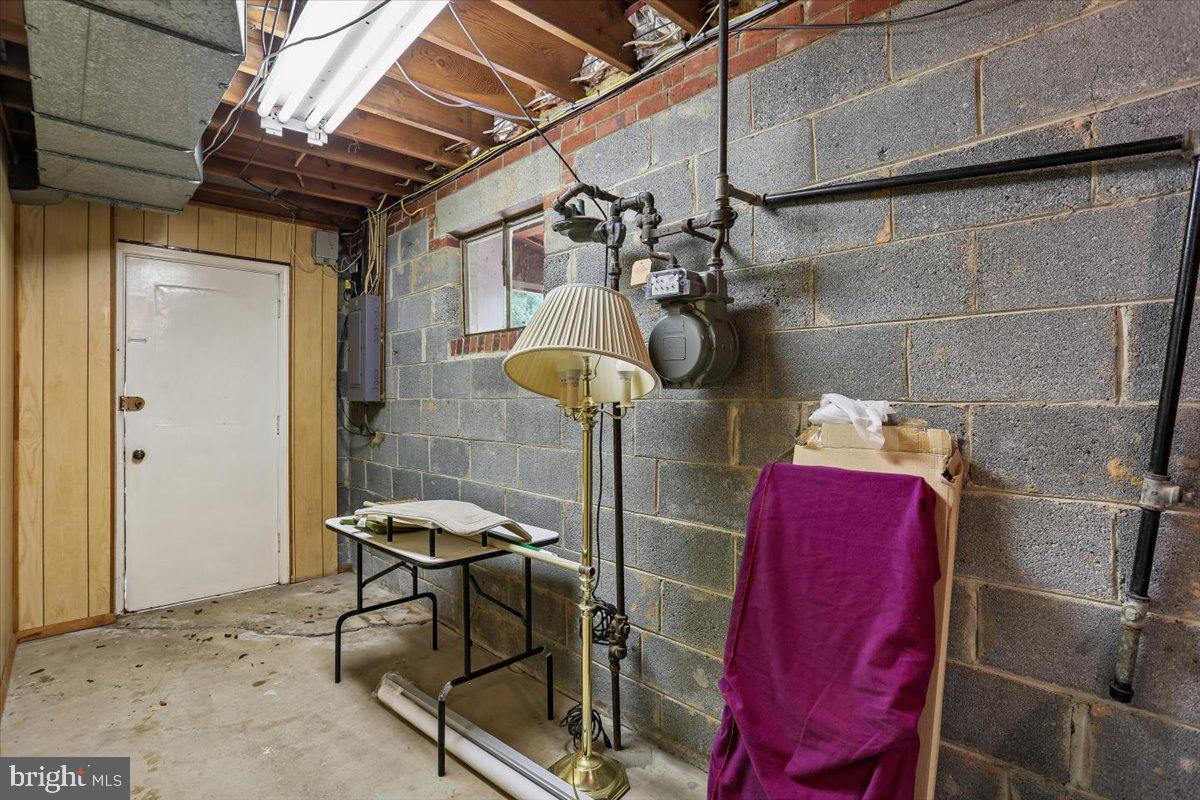 PARKSIDE ESTATES - Residential