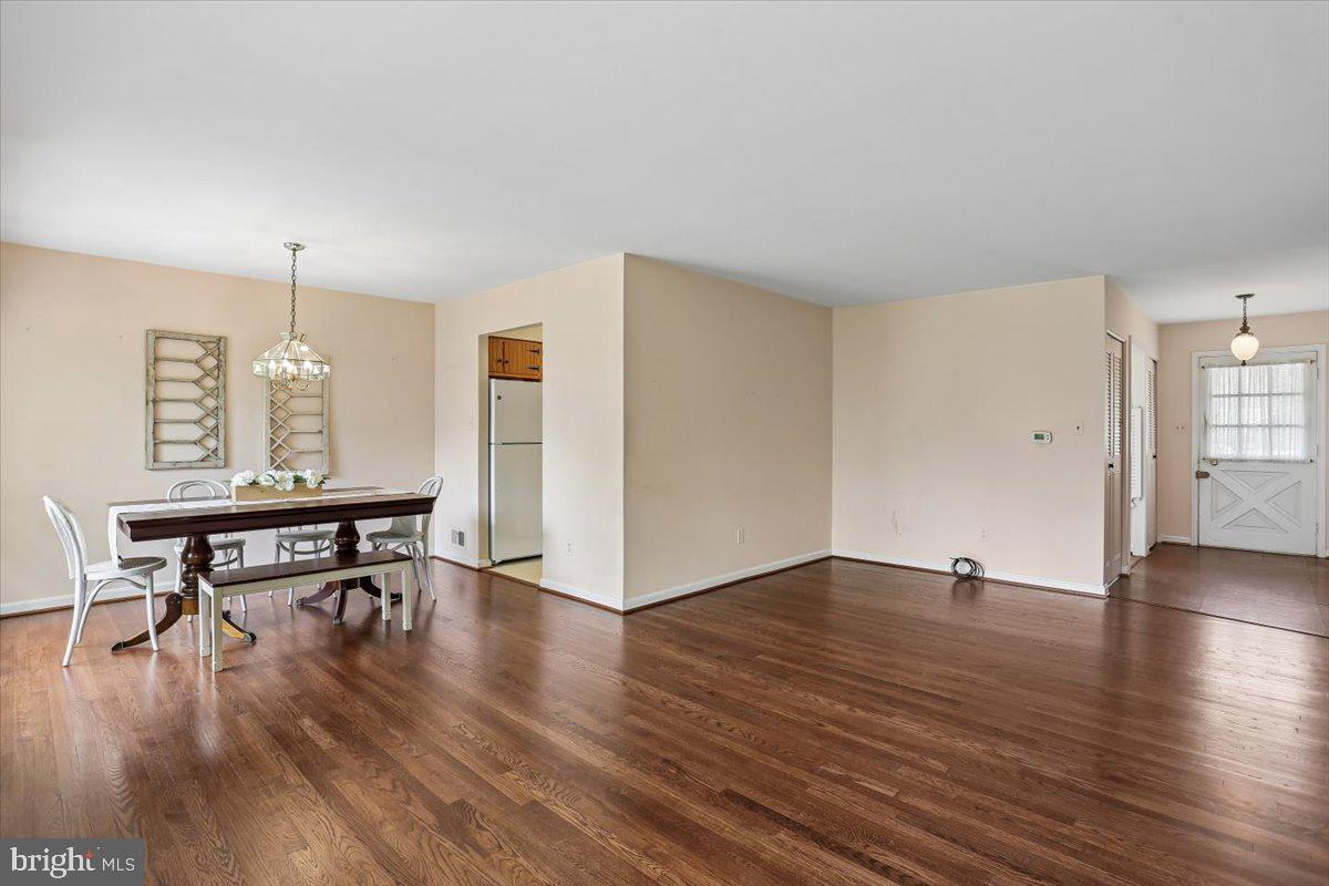 PARKSIDE ESTATES - Residential