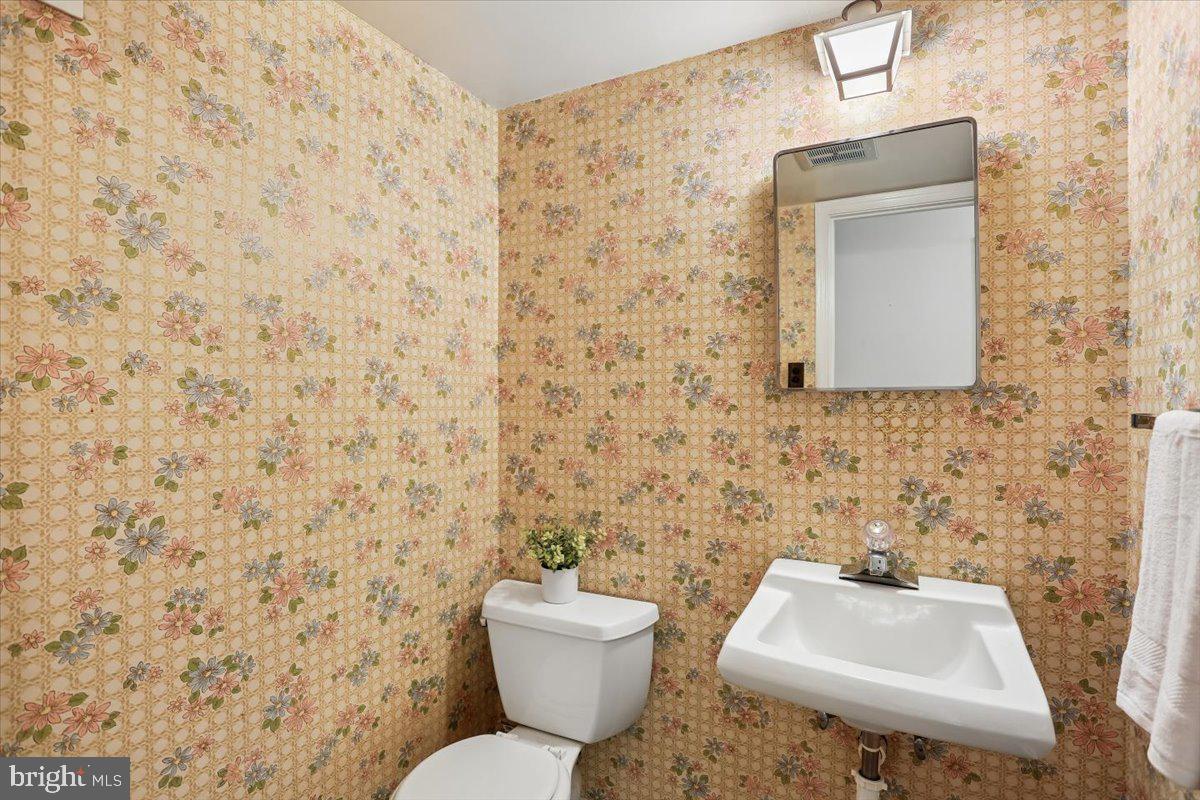 PARKSIDE ESTATES - Residential