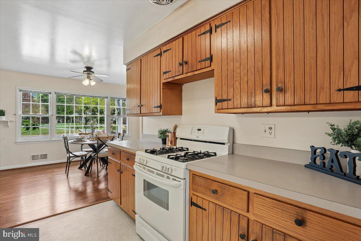 PARKSIDE ESTATES - Residential