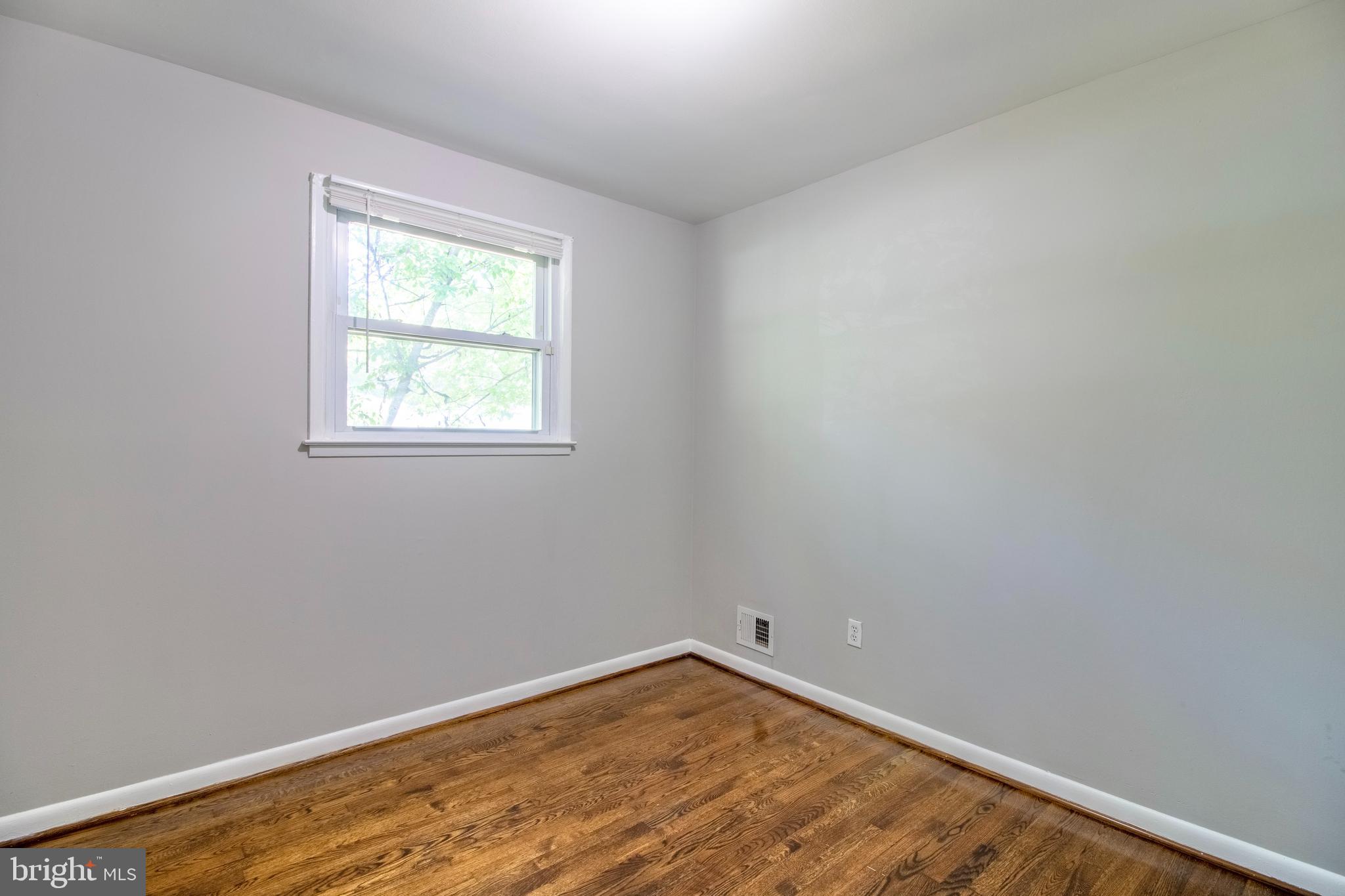 INDIAN HEAD MANOR SUB - Residential