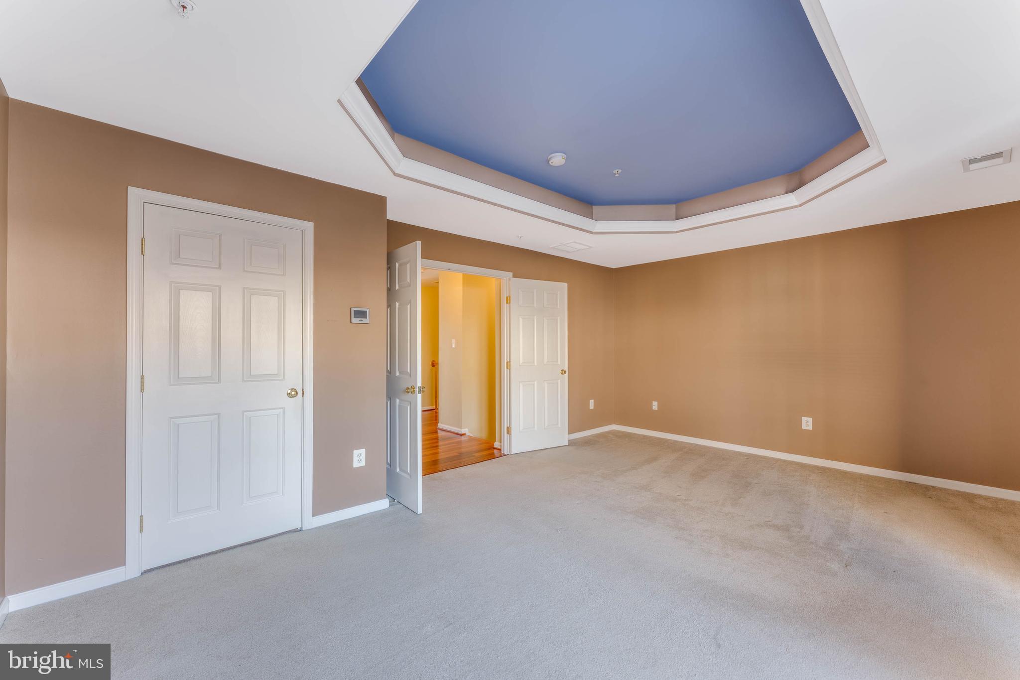 LAKELANDS - Residential Lease