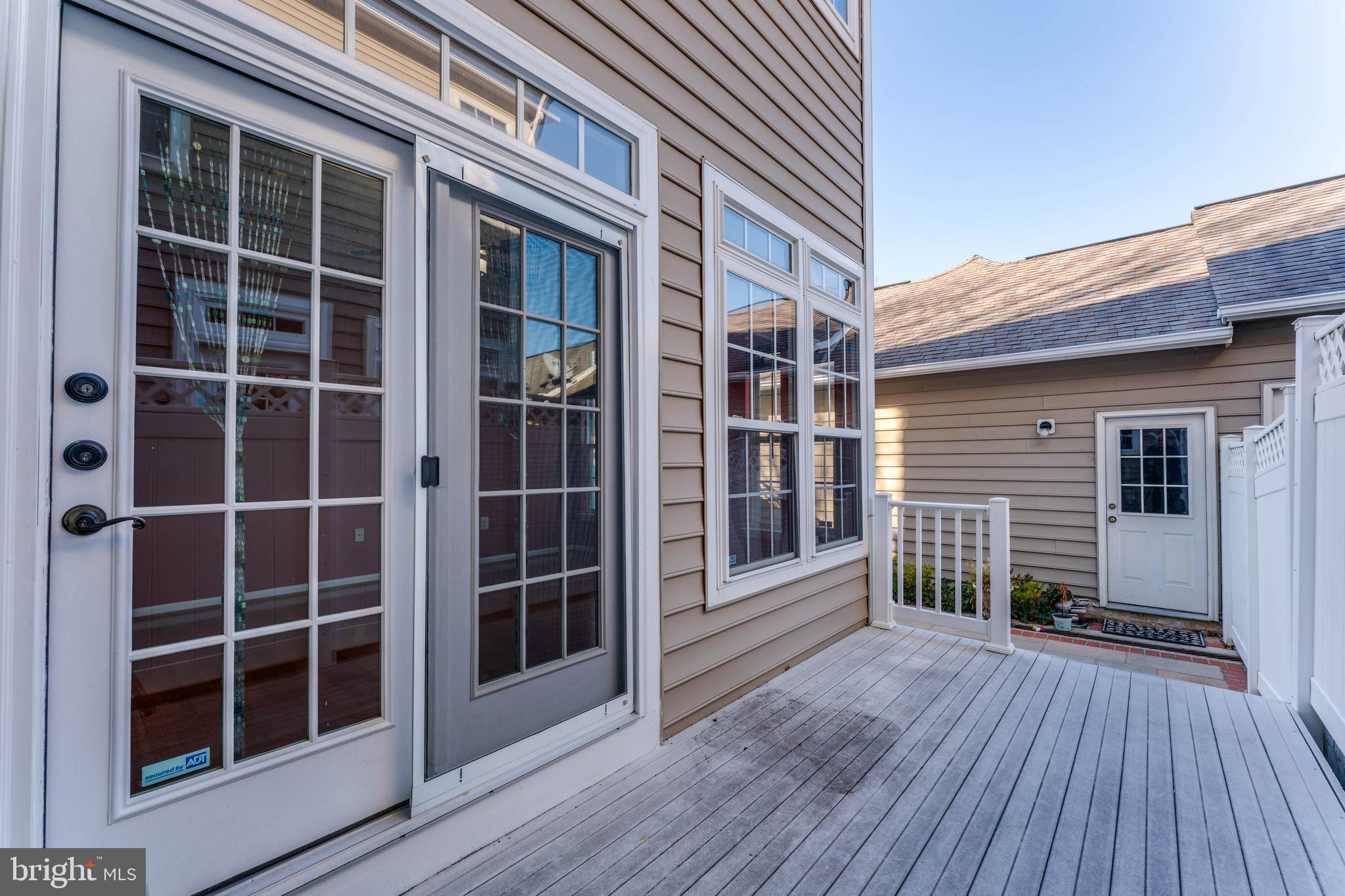 LAKELANDS - Residential Lease