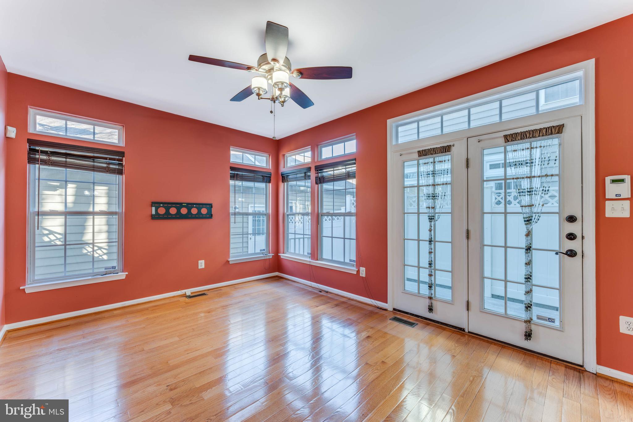 LAKELANDS - Residential Lease