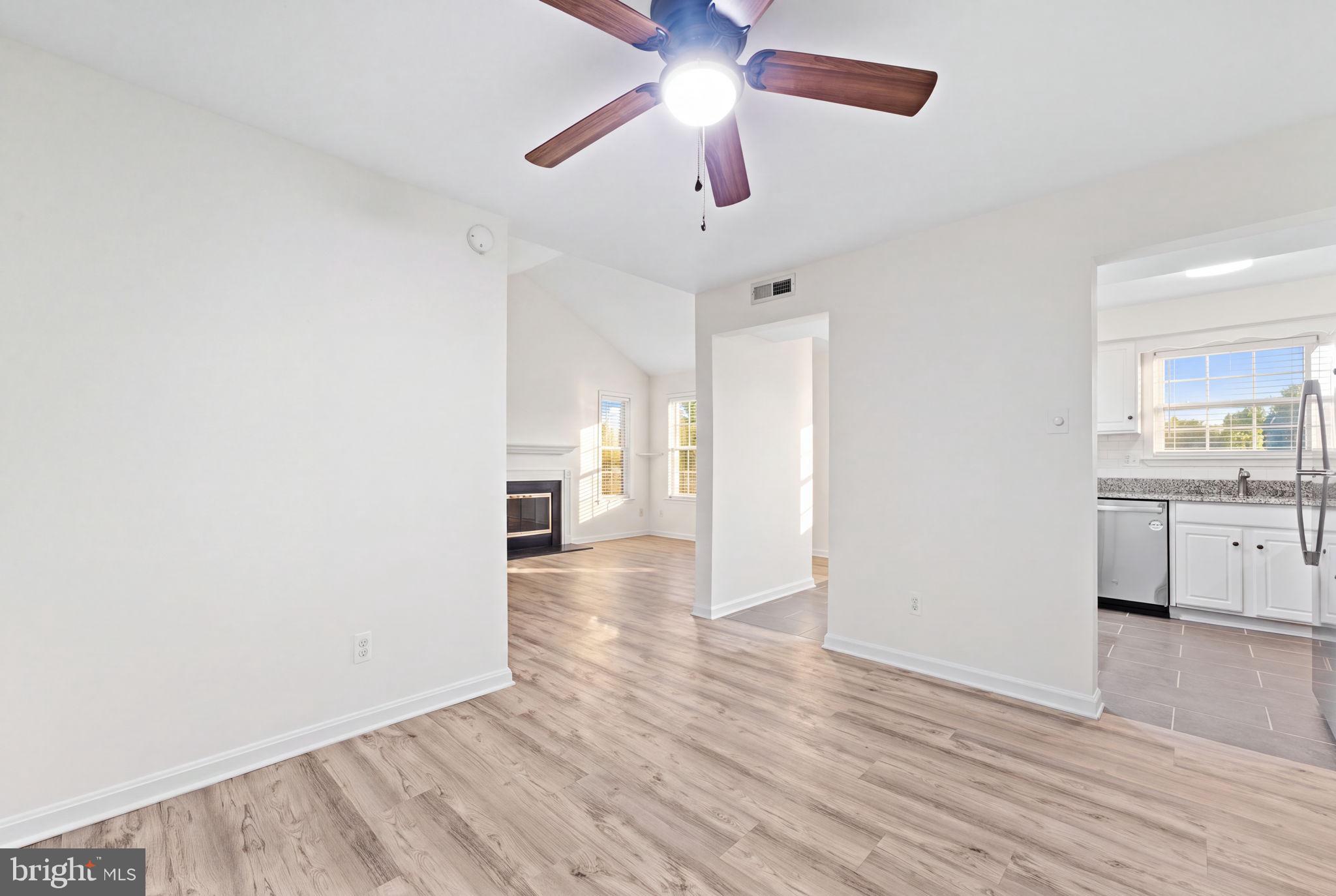 922 RAILWAY SQUARE 31