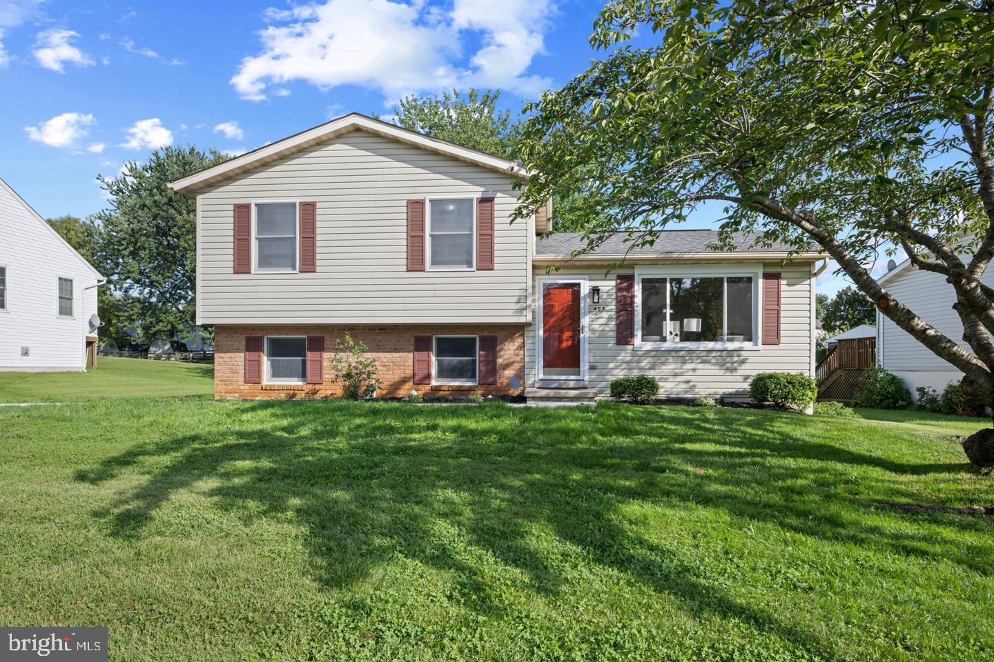 407 STACY LEE COURT A