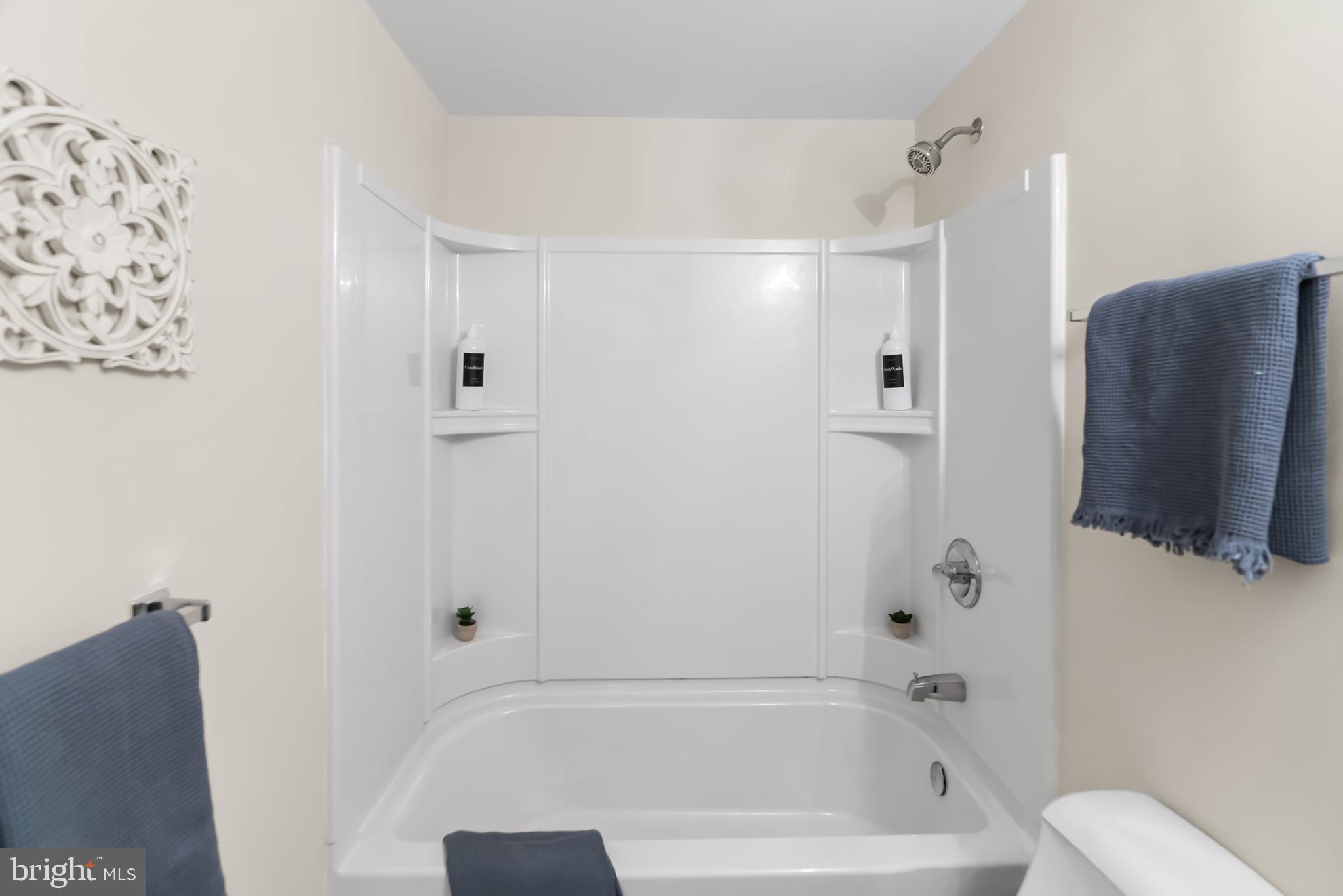 GERMANTOWN ESTATES - Residential