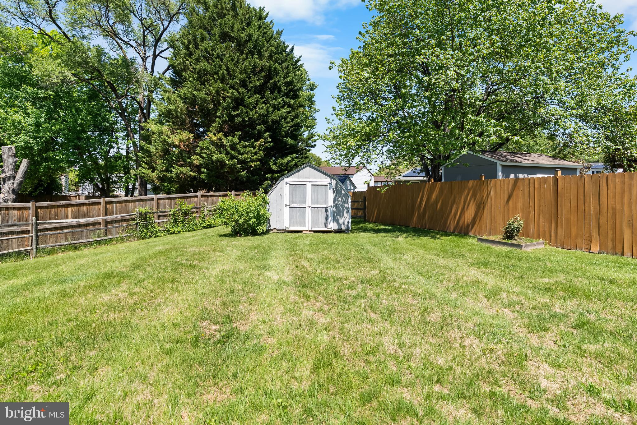 GERMANTOWN ESTATES - Residential