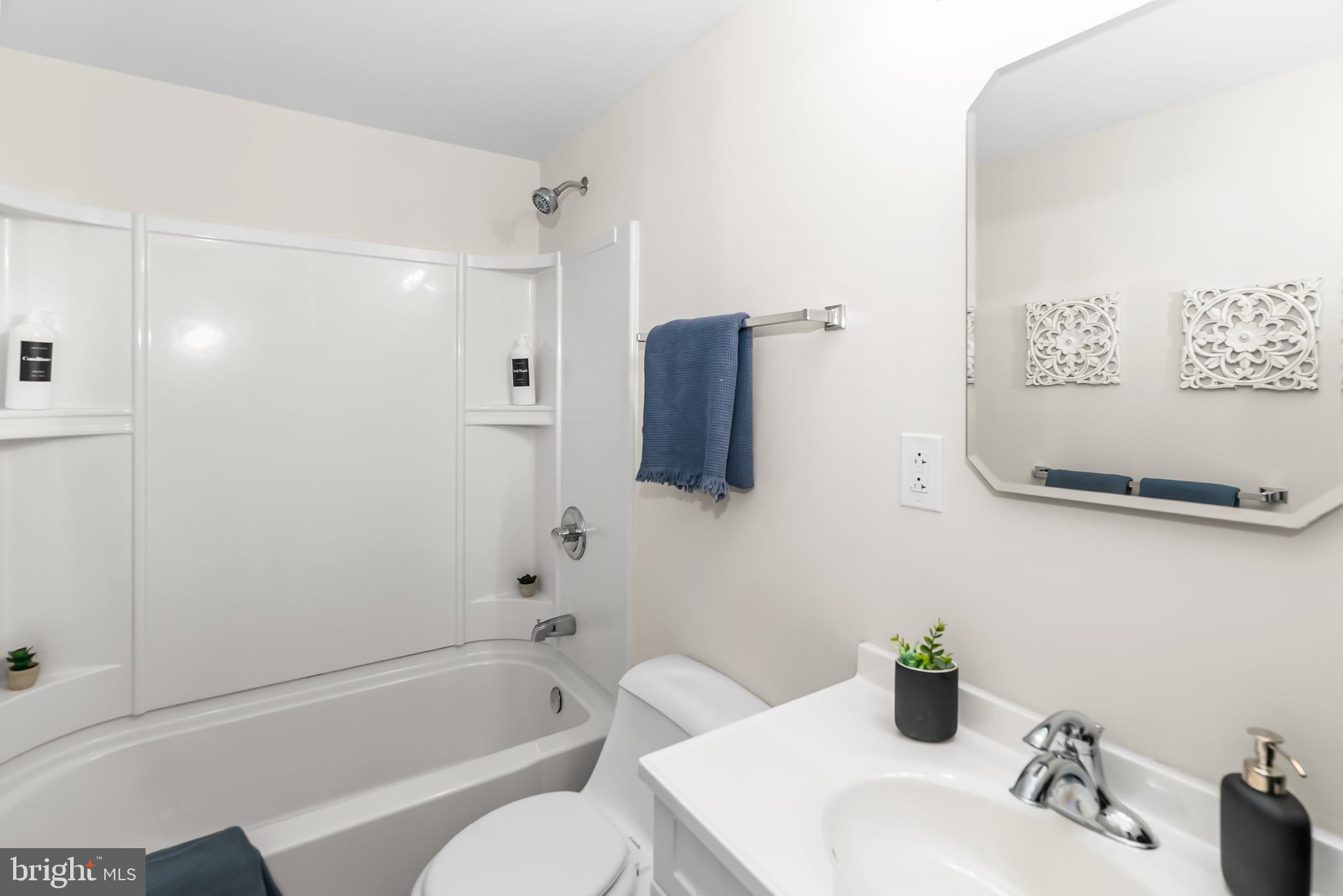 GERMANTOWN ESTATES - Residential