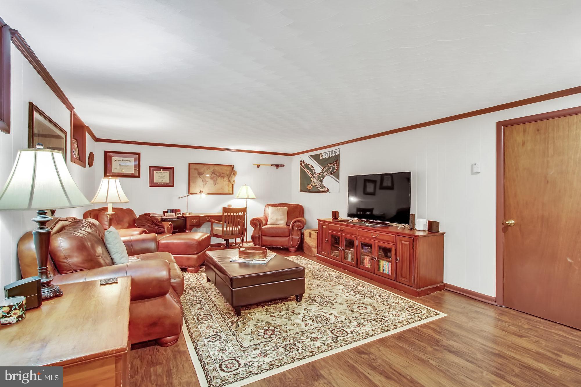 HAINES ACRES - Residential