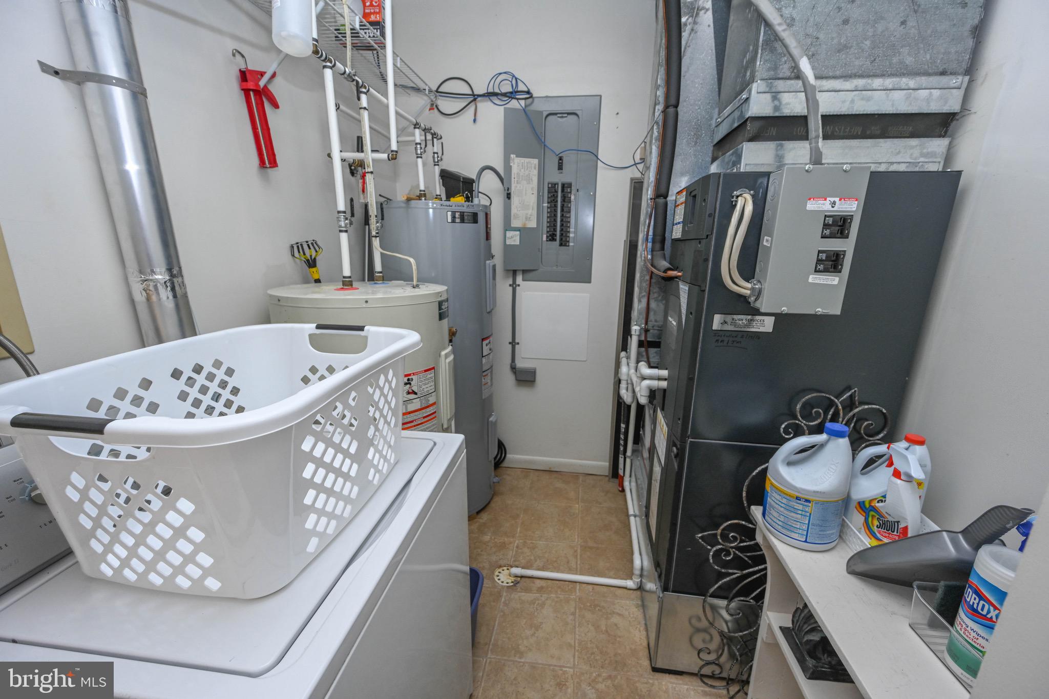 DEEP CREEK VILLAGE - Residential