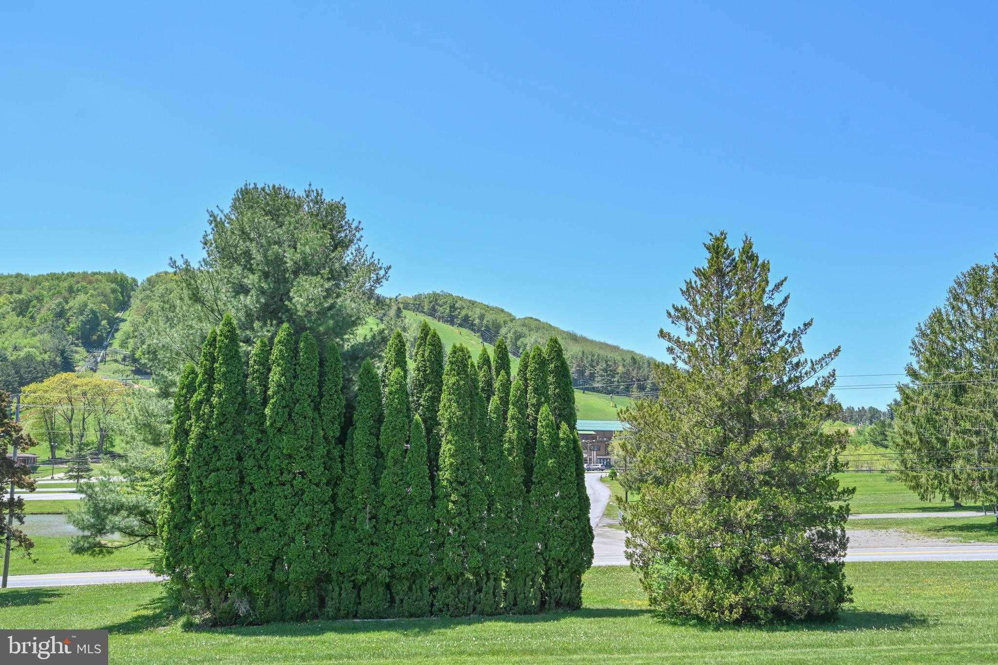 DEEP CREEK VILLAGE - Residential