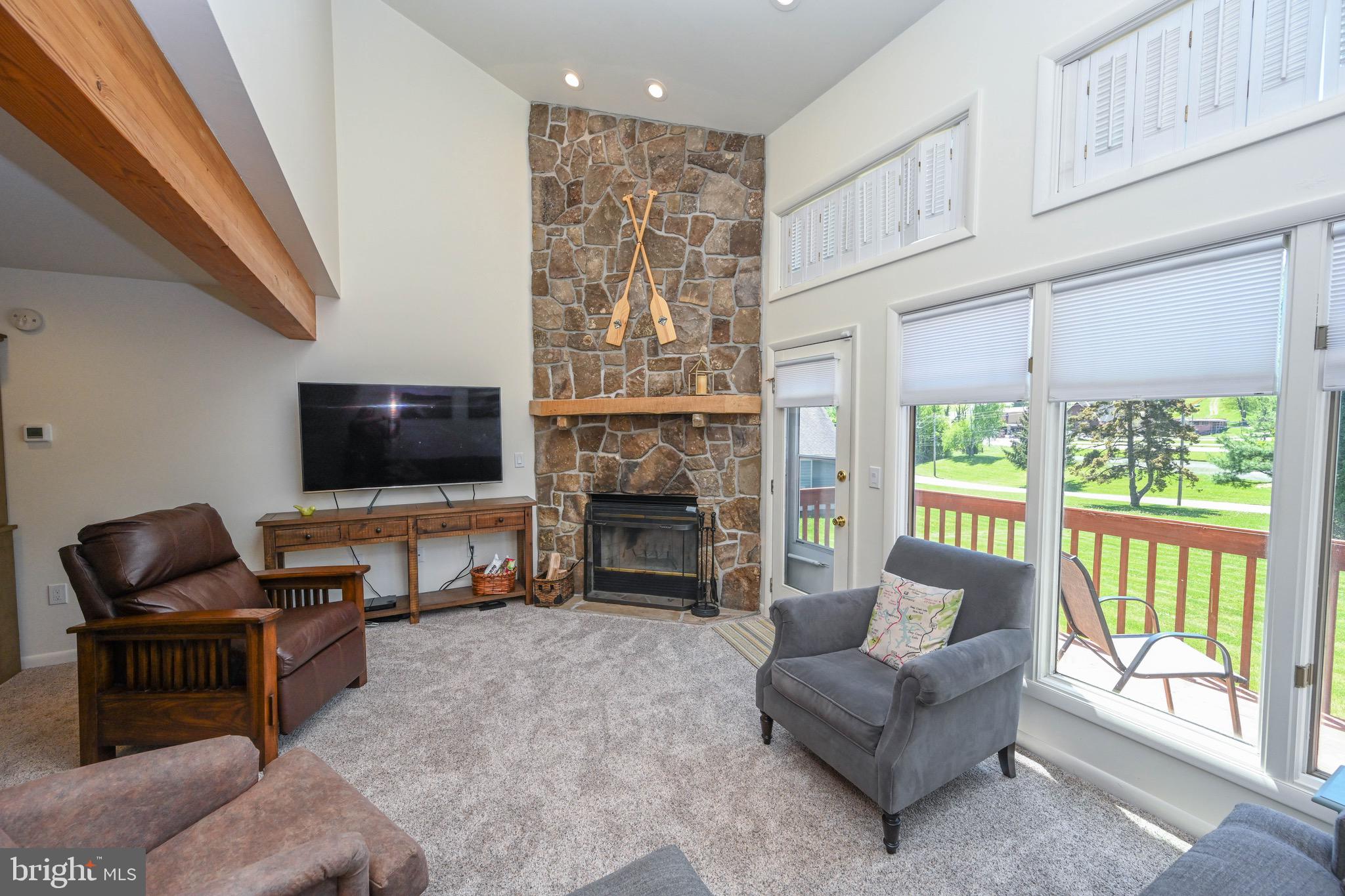 DEEP CREEK VILLAGE - Residential