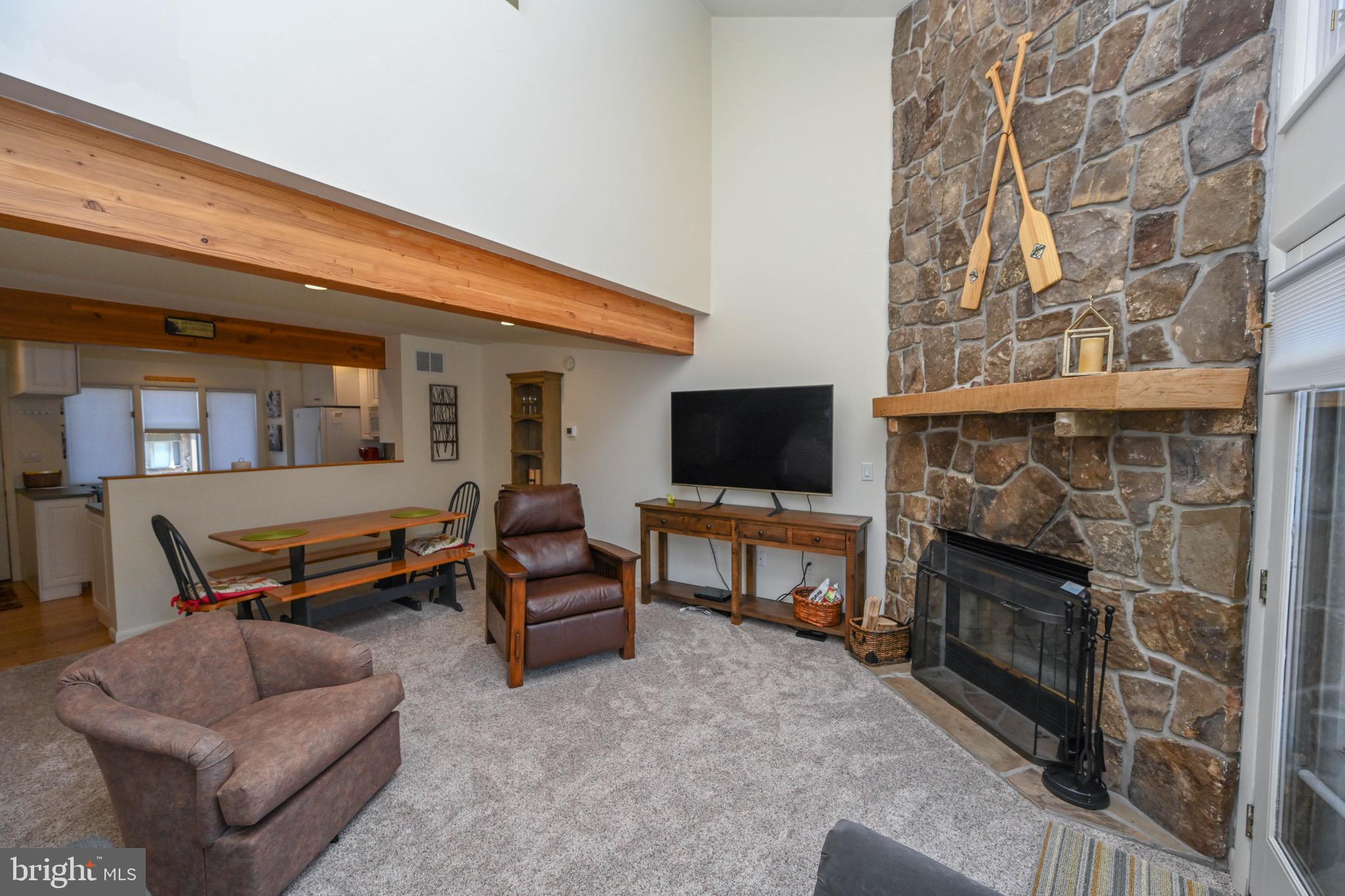 DEEP CREEK VILLAGE - Residential