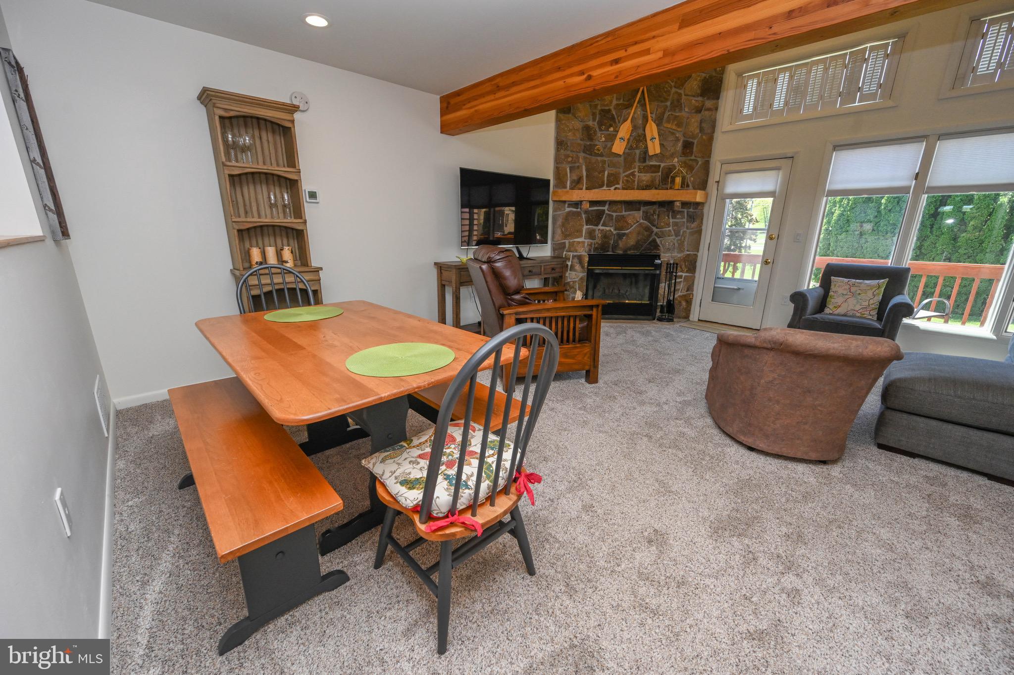 DEEP CREEK VILLAGE - Residential