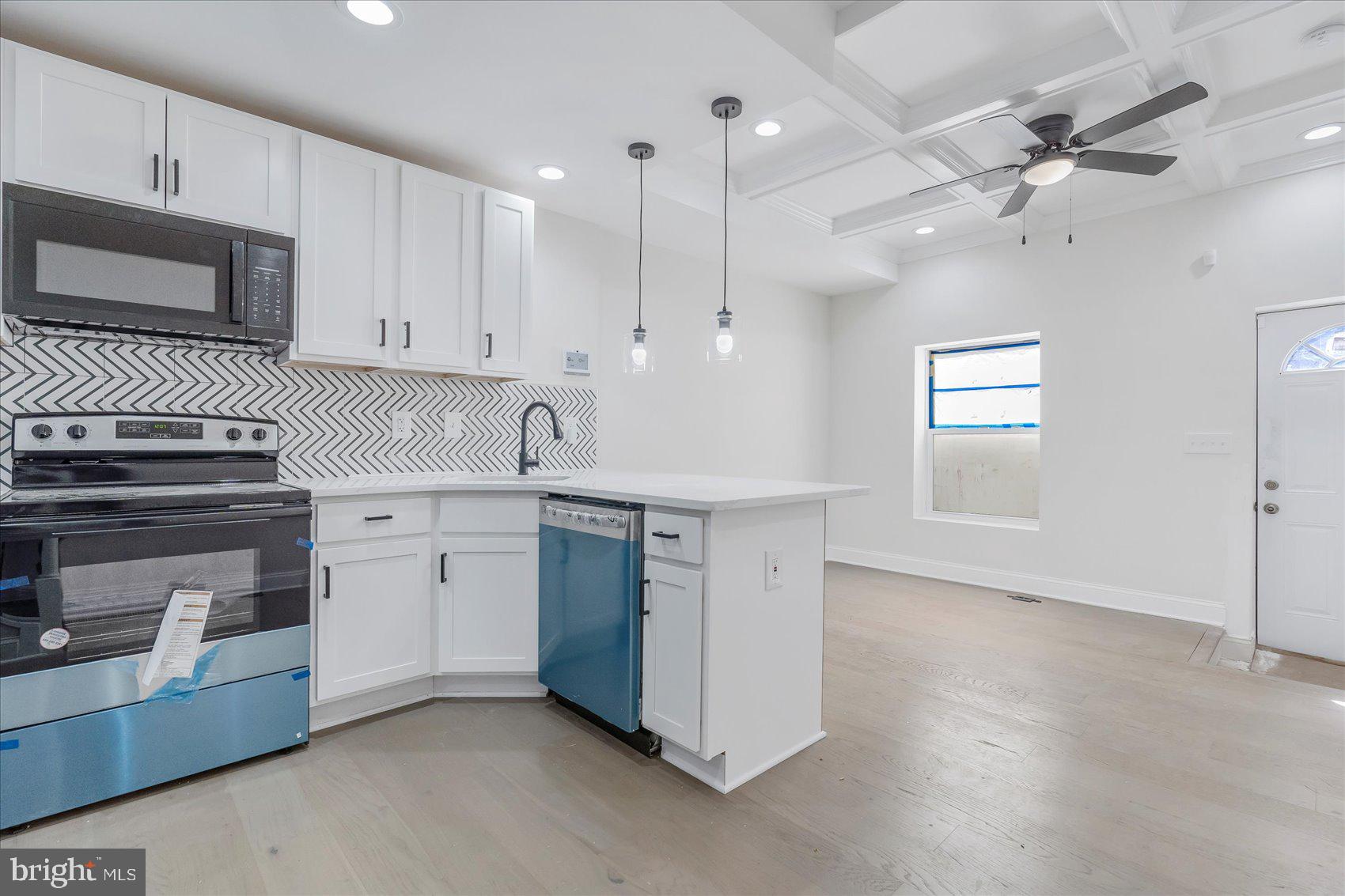 PATTERSON PLACE - Residential