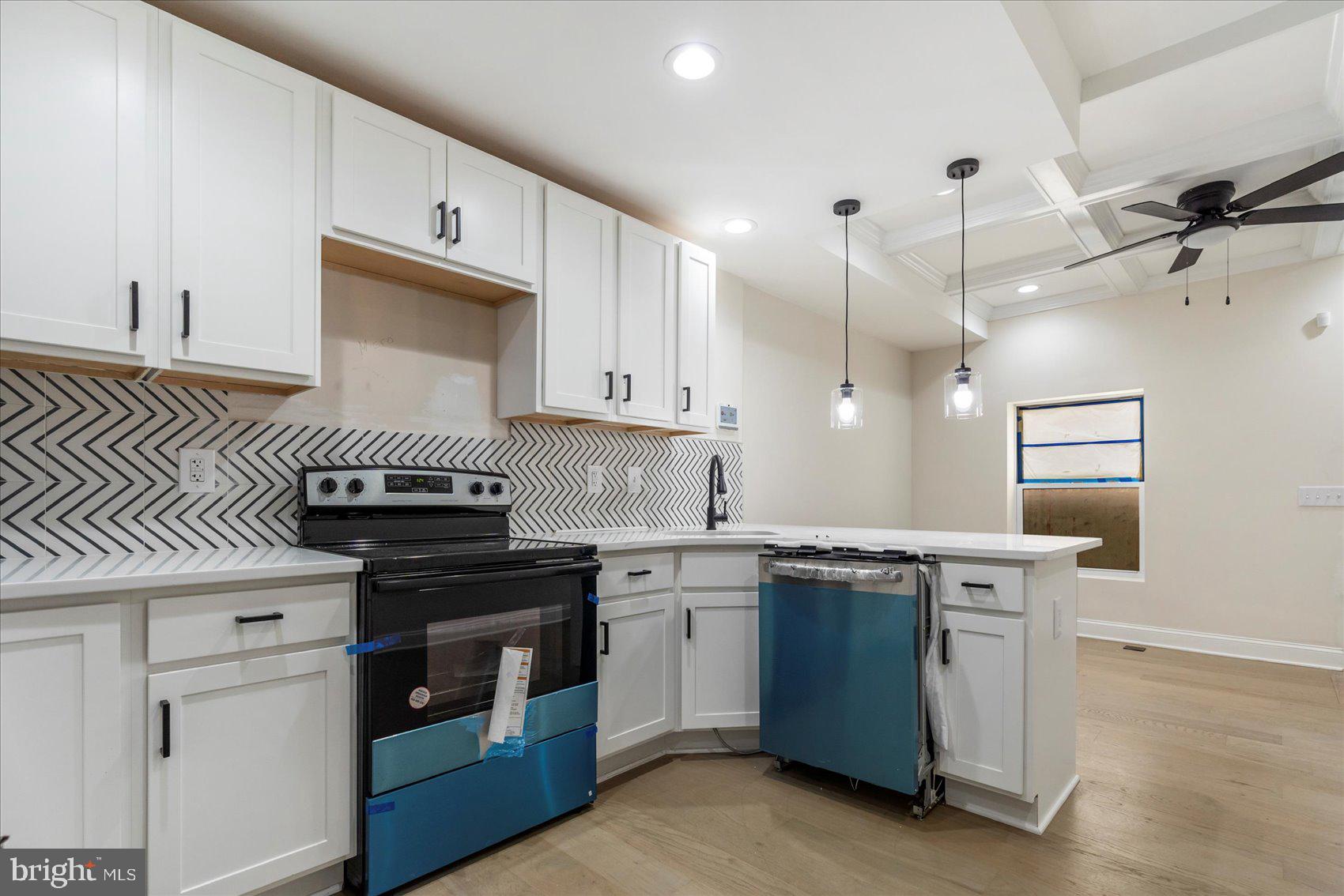 PATTERSON PLACE - Residential